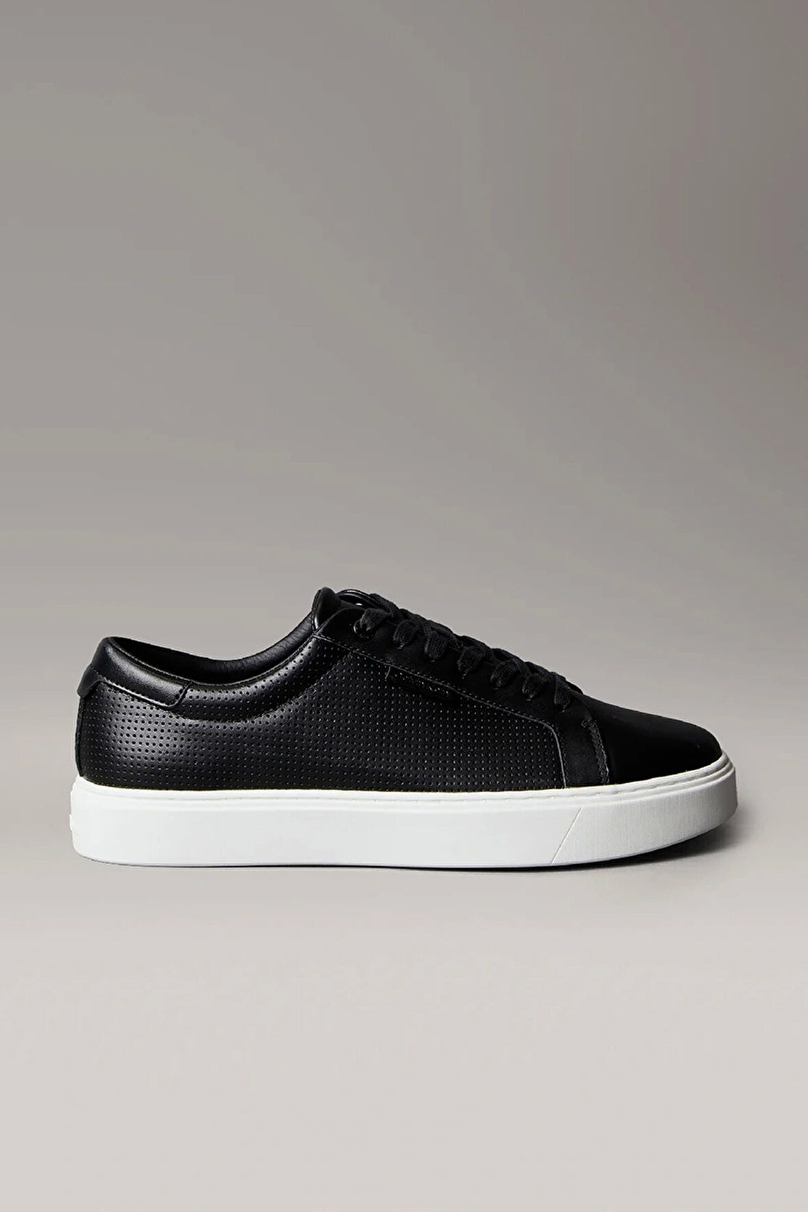 Calvin Klein Perfore Deri Bileksiz Düz Taban Erkek Sneaker HM0HM01870-0GM