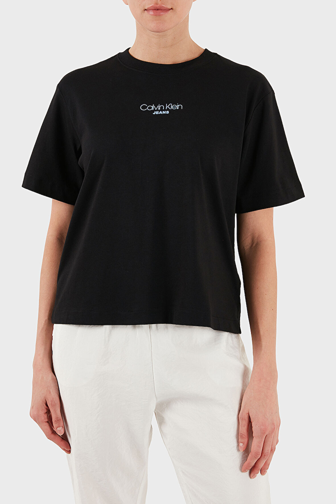 Calvin Klein Kadın T Shirt LV047C858G UB1