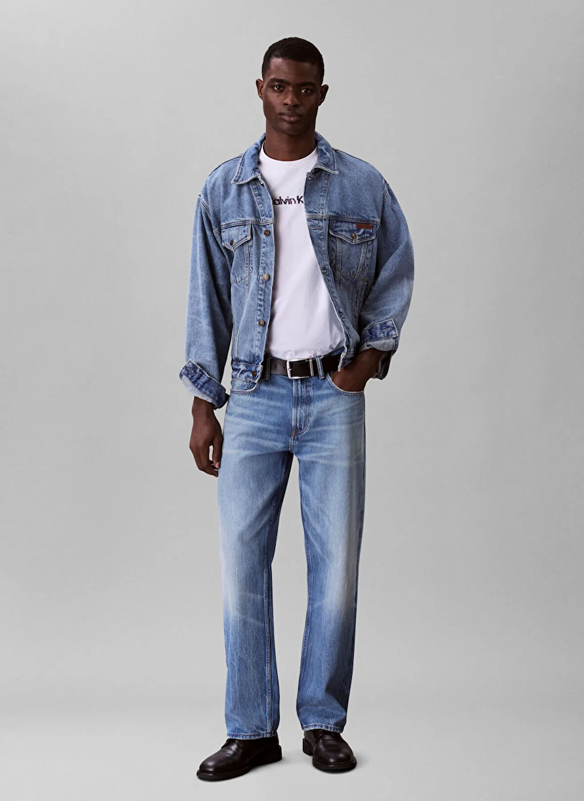 Calvin Klein Jeans Bisiklet Yaka Baskılı Beyaz Erkek T-Shirt LV04RC858GYAA SS GLITCHED LOGO EU C