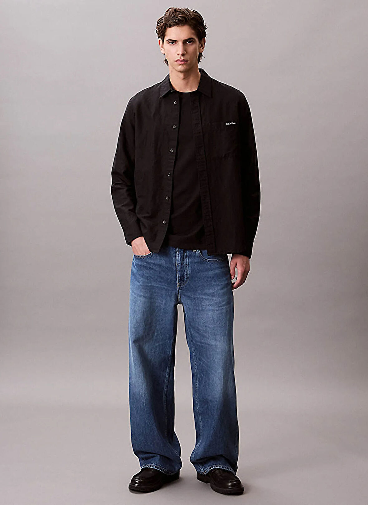 Calvin Klein Jeans Bisiklet Yaka Baskılı Siyah Erkek T-Shirt LV04RC857GUB1 SS CENTER MONOGRAM EU