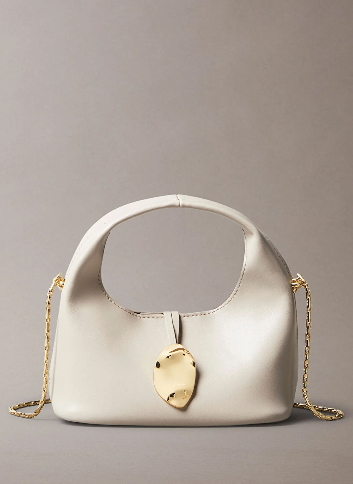 Calvin Klein Açık Bej Kadın Çapraz Çanta LV04K3177G