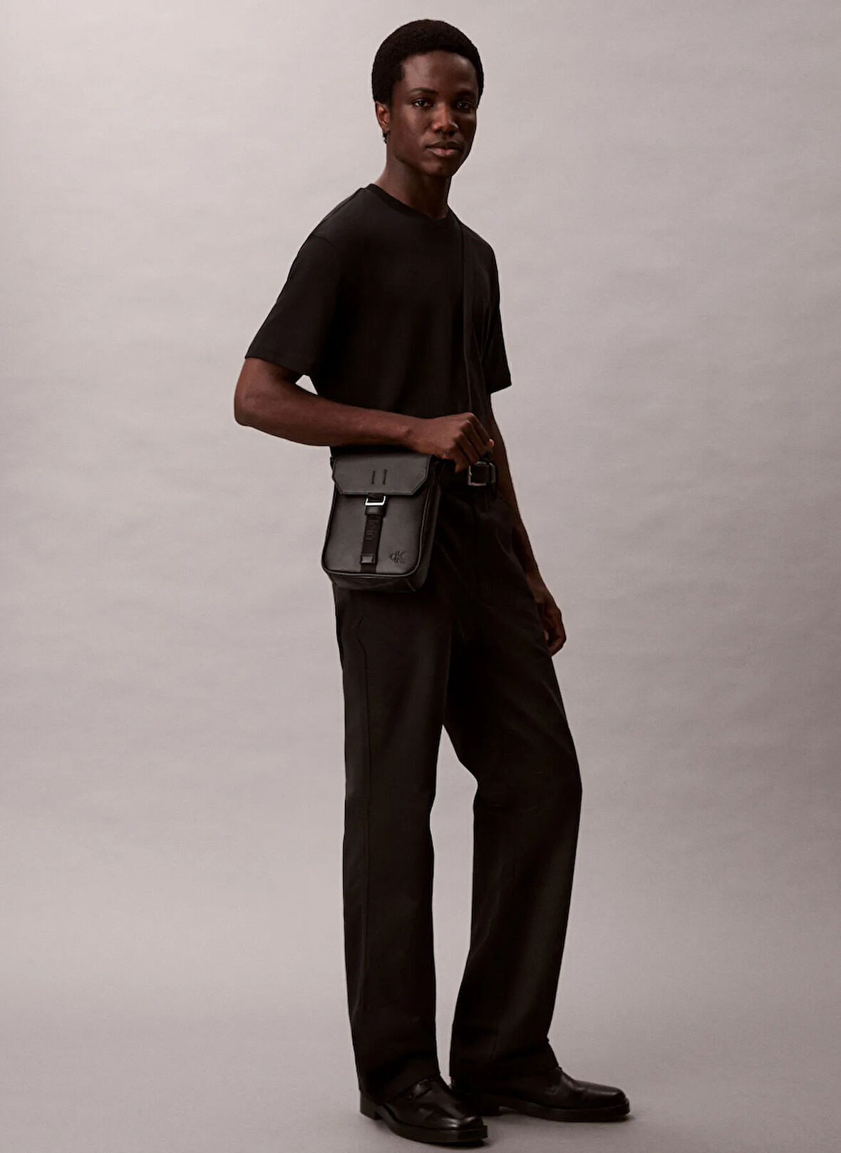 Calvin Klein Siyah Erkek Postacı Çantası CARGO FLAP REPORTER