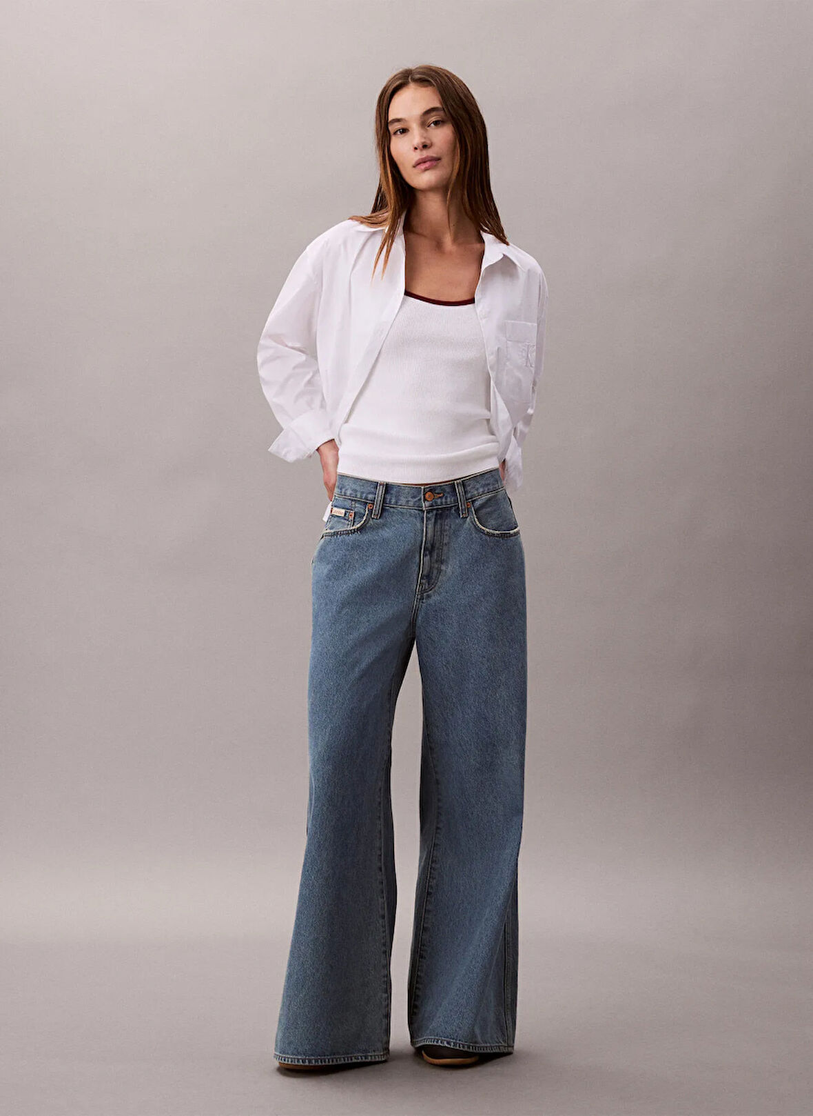 Calvin Klein Jeans Yuvarlak Yaka Düz Beyaz Kadın Atlet LV047D300GYAA
