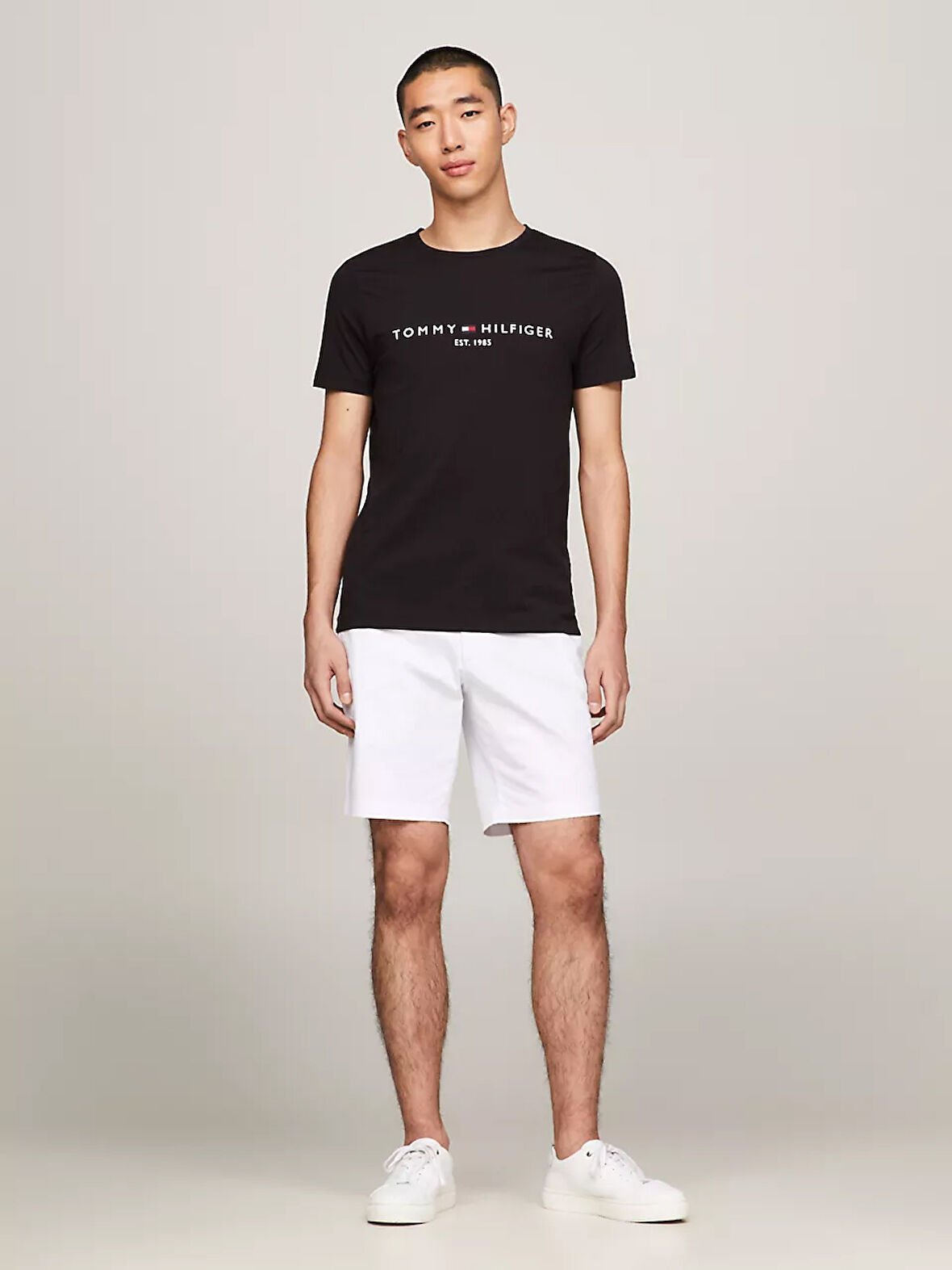 Erkek  Core Tommy Logolu T-Shirt - Siyah | XS