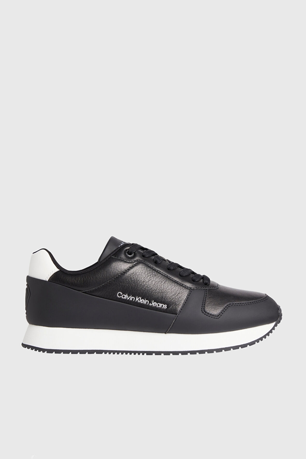 Erkek Marka Logolu Şık Görünüşlü Deri  Gündelik Kullanıma Uygun Siyah Sneaker YM0YM00863-0GM