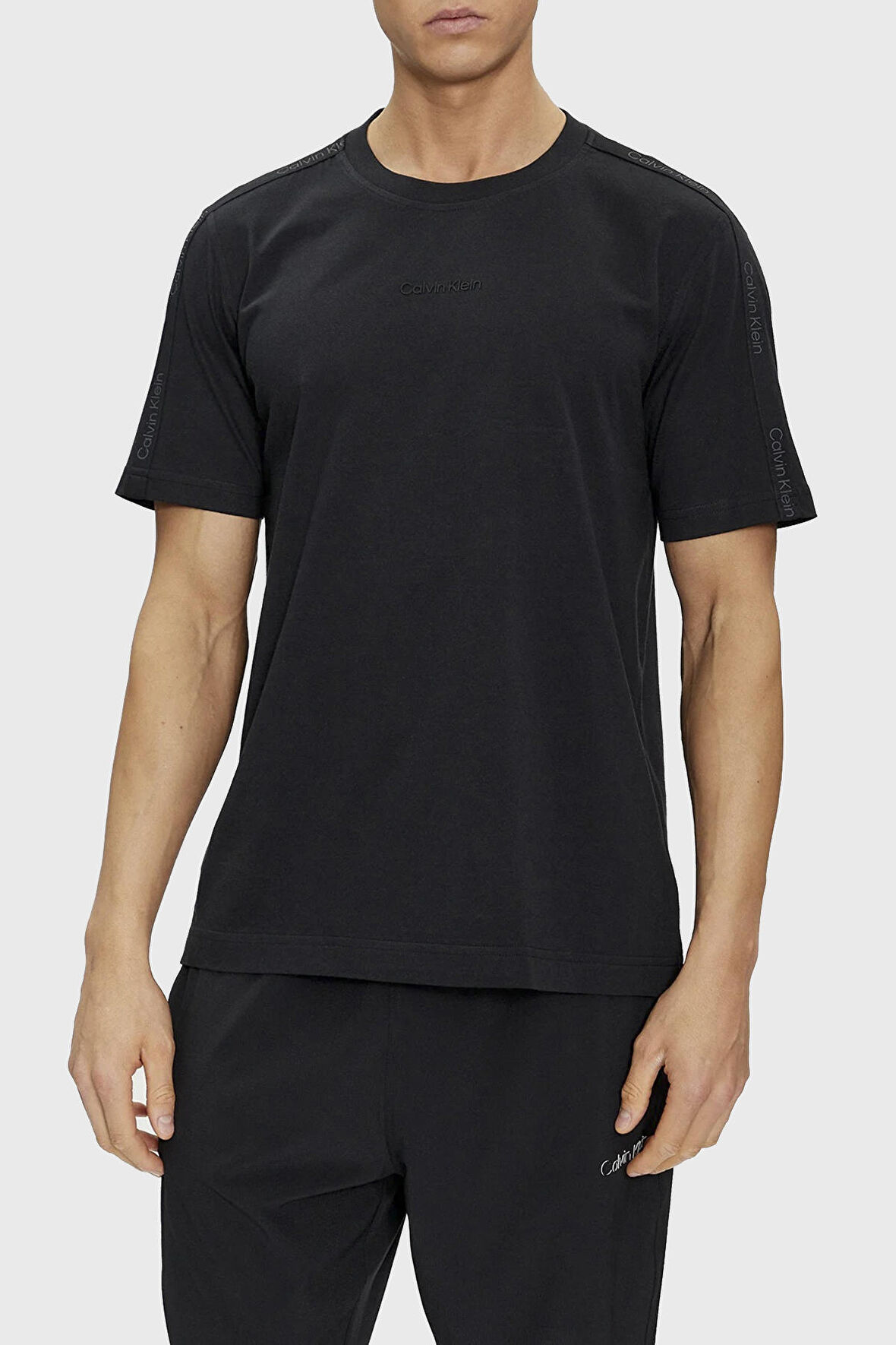 Calvin Klein Erkek T Shirt 00GMS4K187 BAE