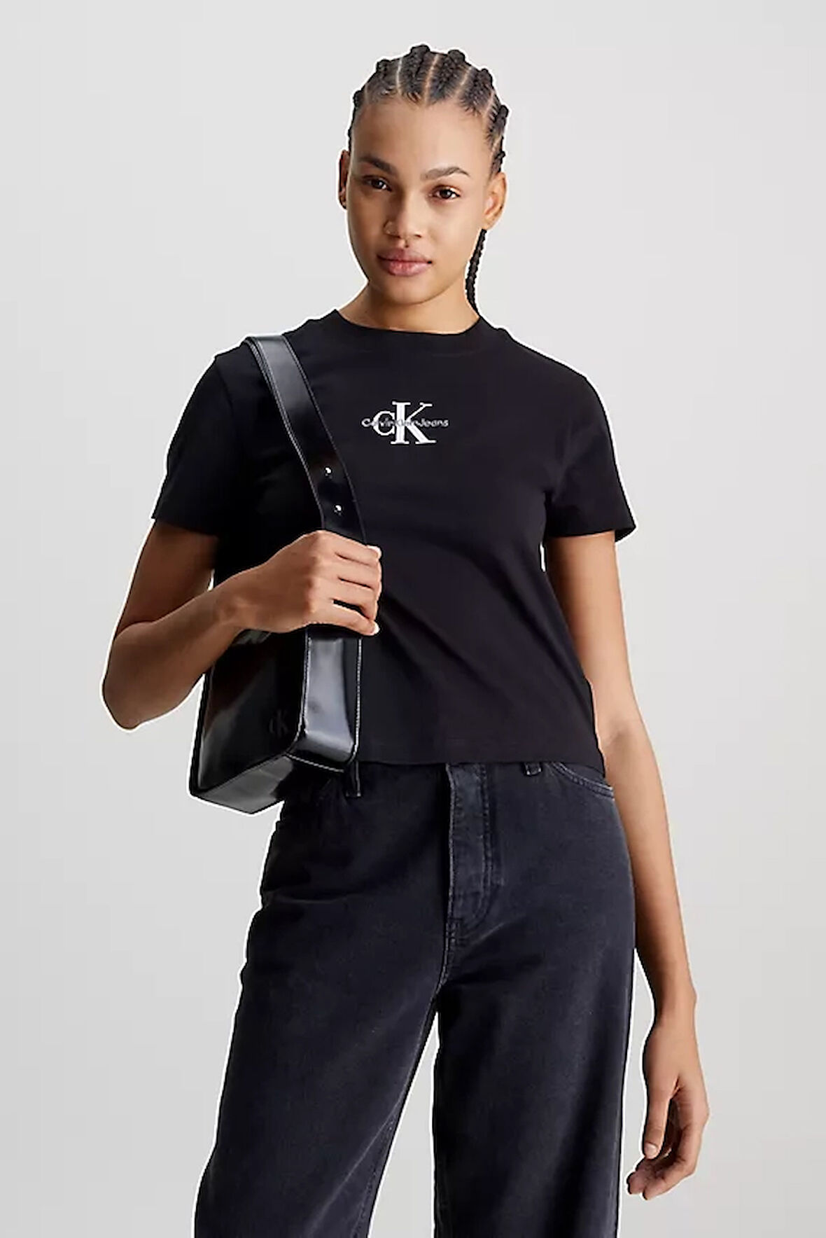 Kadın Kısa Kollu Yuvarlak Yaka T-Shirt - Siyah | L