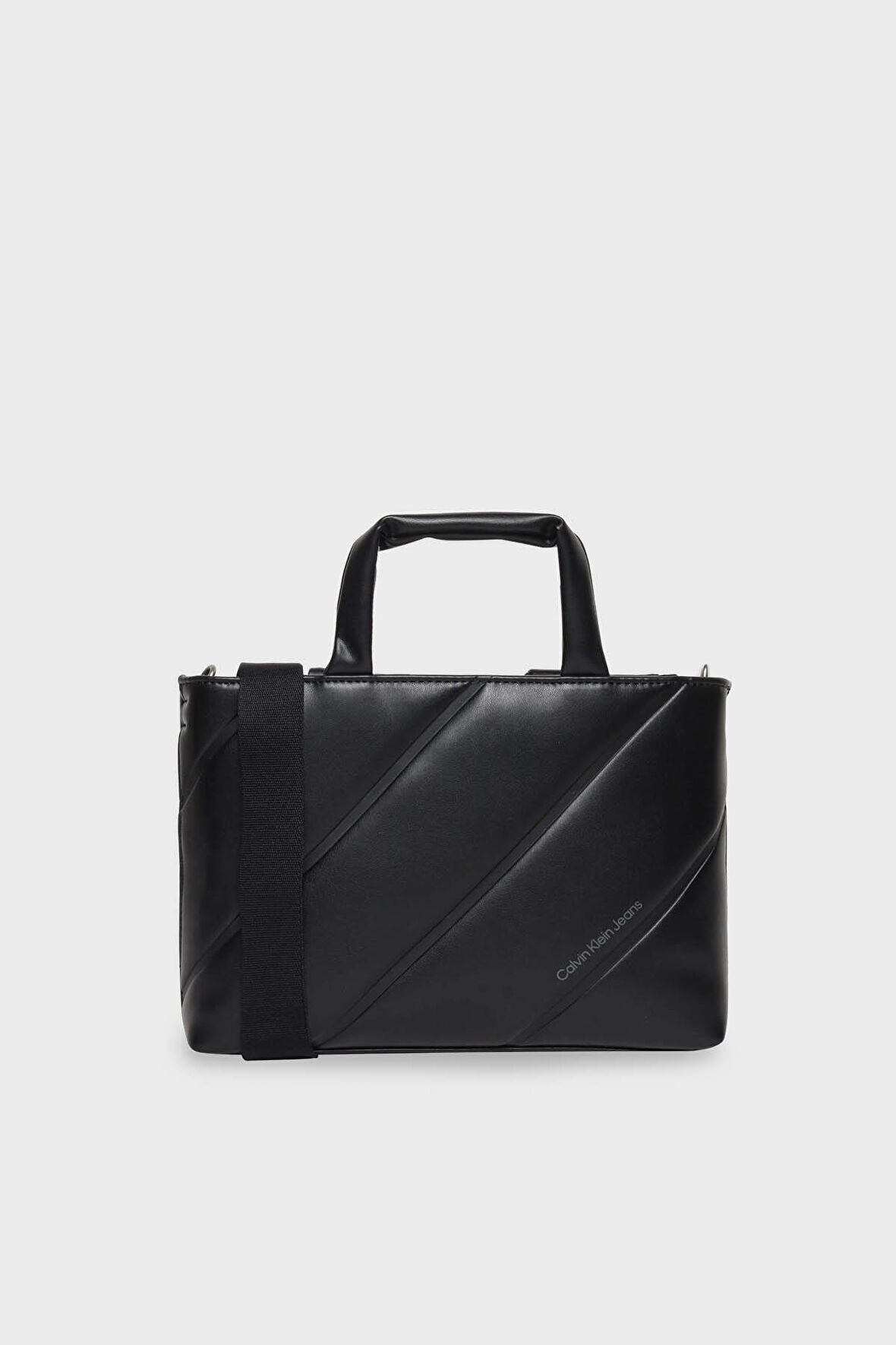 Calvin Klein Bayan Çanta K60K611957 BEH