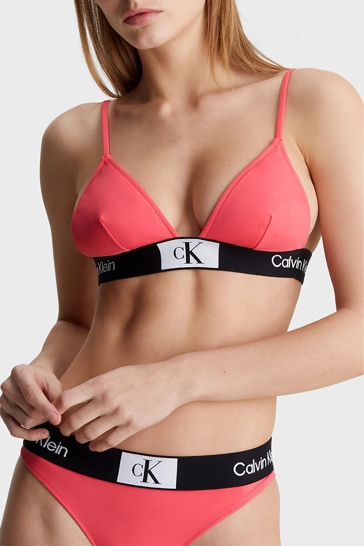 Calvin Klein Bayan Bikini Üstü KW0KW02451 TBK