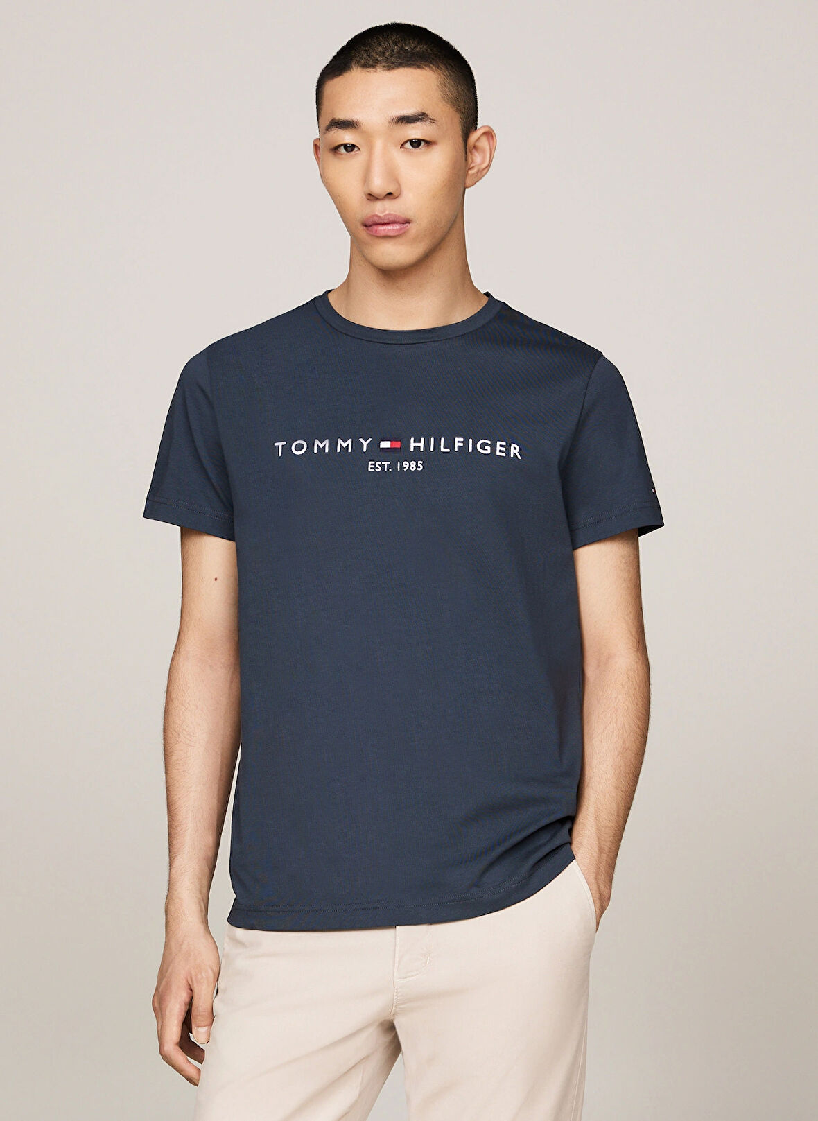 Tommy Hilfiger Bisiklet Yaka Gri Erkek T-Shirt MW0MW11797POM