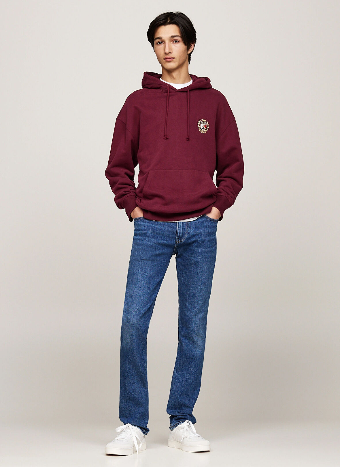 Tommy Jeans Kapüşon Yaka Bordo Erkek Sweatshırt DM0DM19762VLP REG TJ F