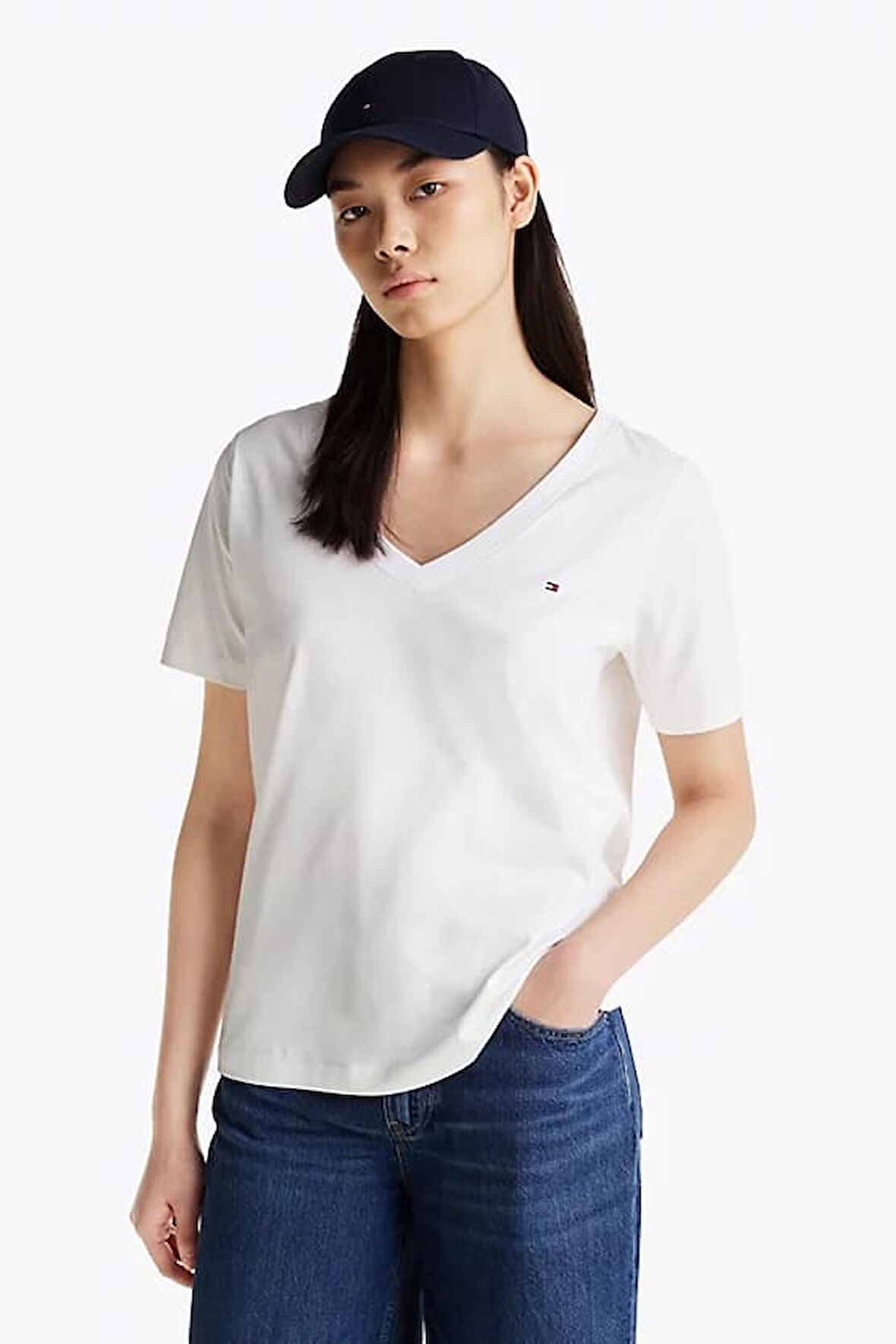 Kadın V Yaka Bayrak Nakışlı T-Shirt - Beyaz | L
