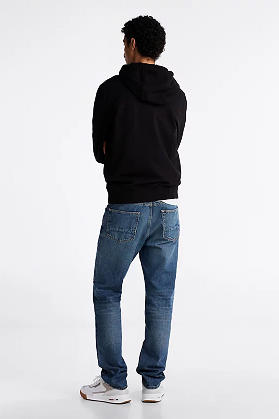 Erkek ESSENTIAL Nakışlı Logo Kapüşonlu Sweatshirt - Siyah  | XS