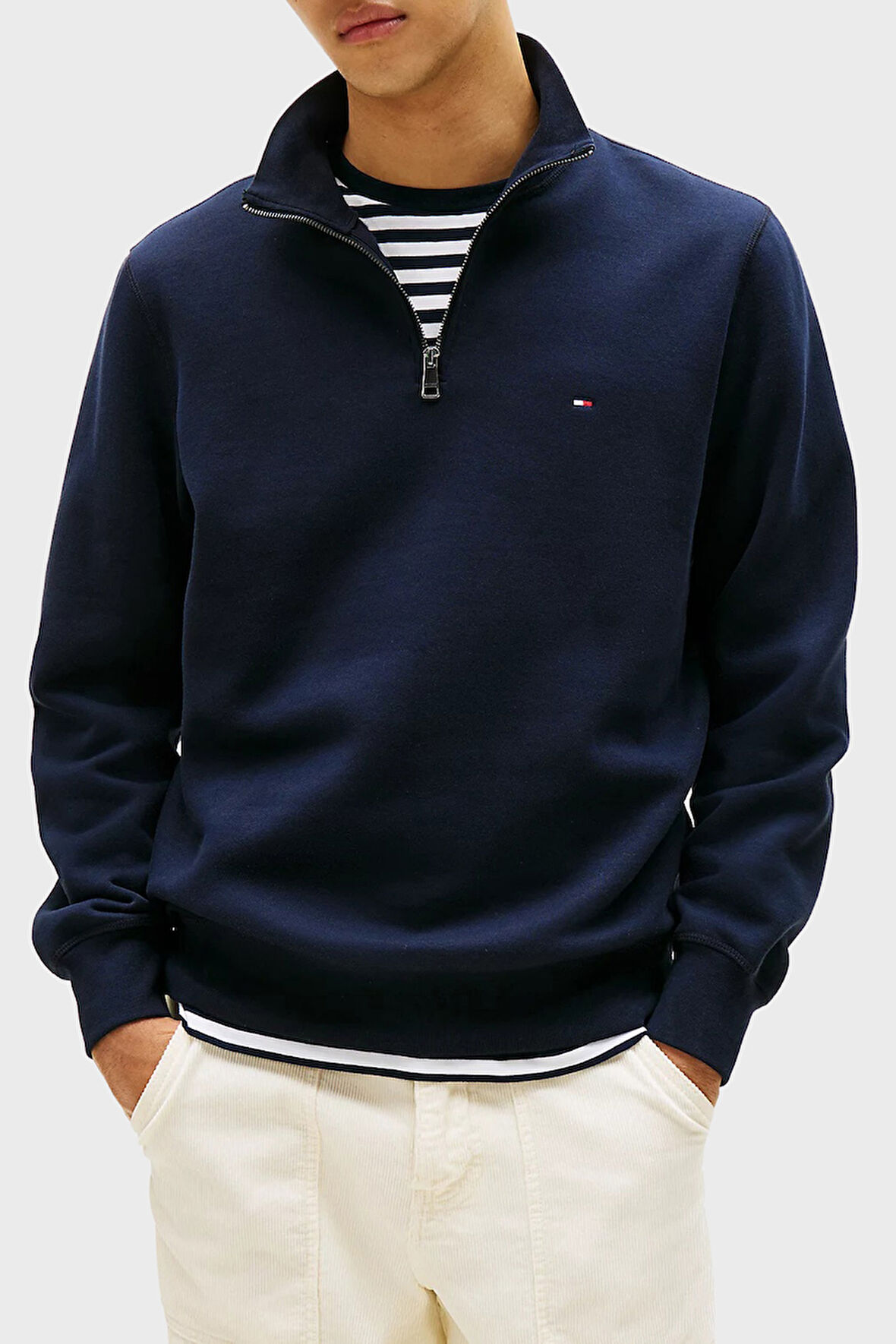 Tommy Hilfiger Erkek Sweat MW0MW37233 DW5