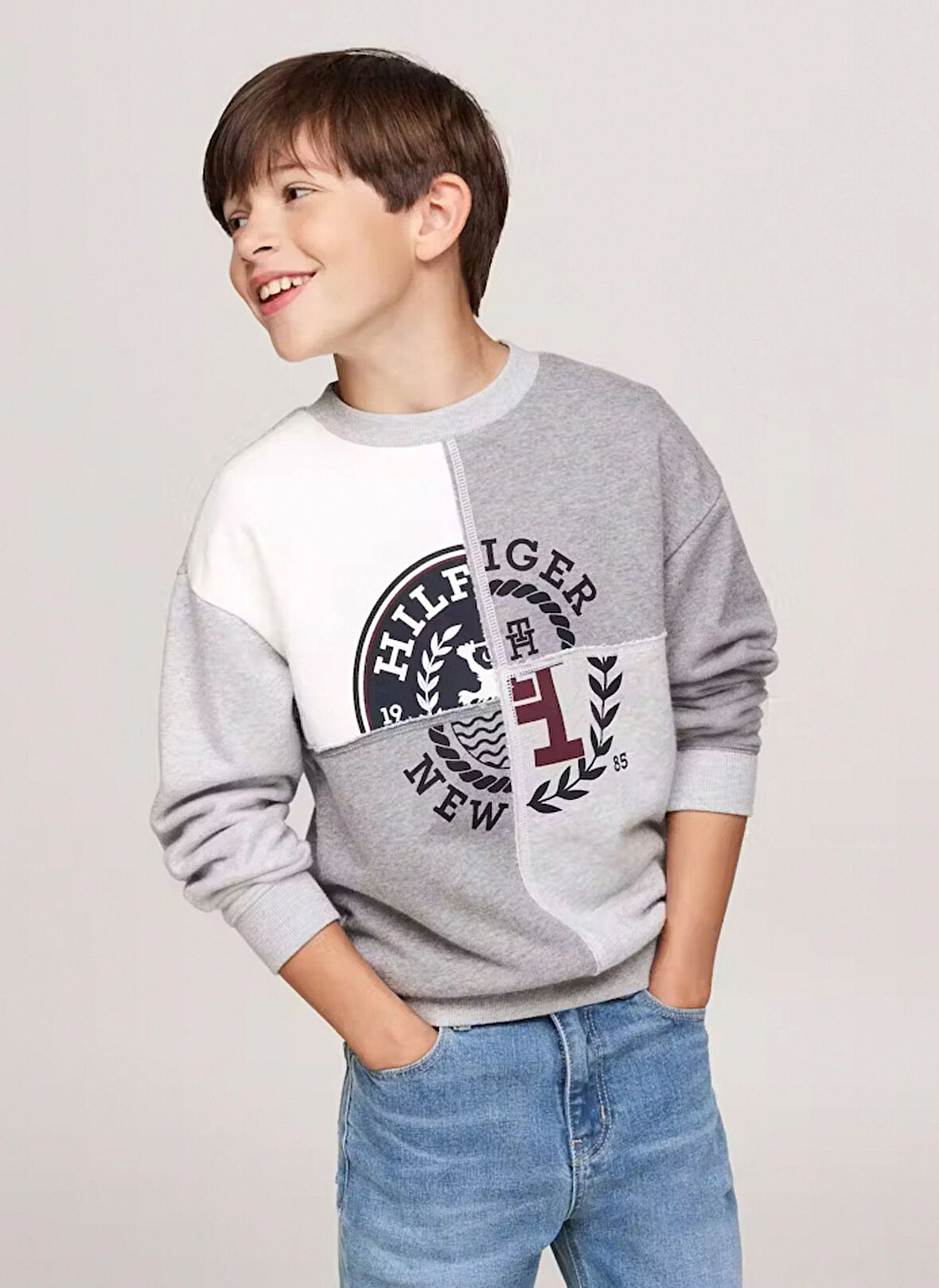 Tommy Hilfiger Baskılı Erkek Gri Sweatshırt KB0KB09380P1A