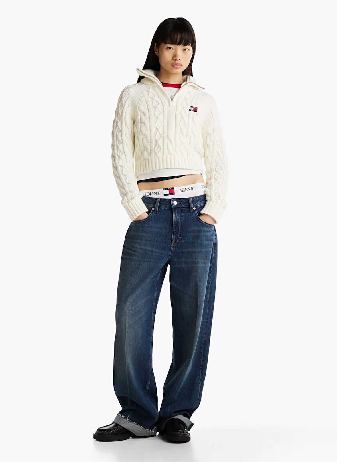 Tommy Jeans Fermuarlı Yaka Normal Beyaz Kazak Kadın DW0DW20269YBH