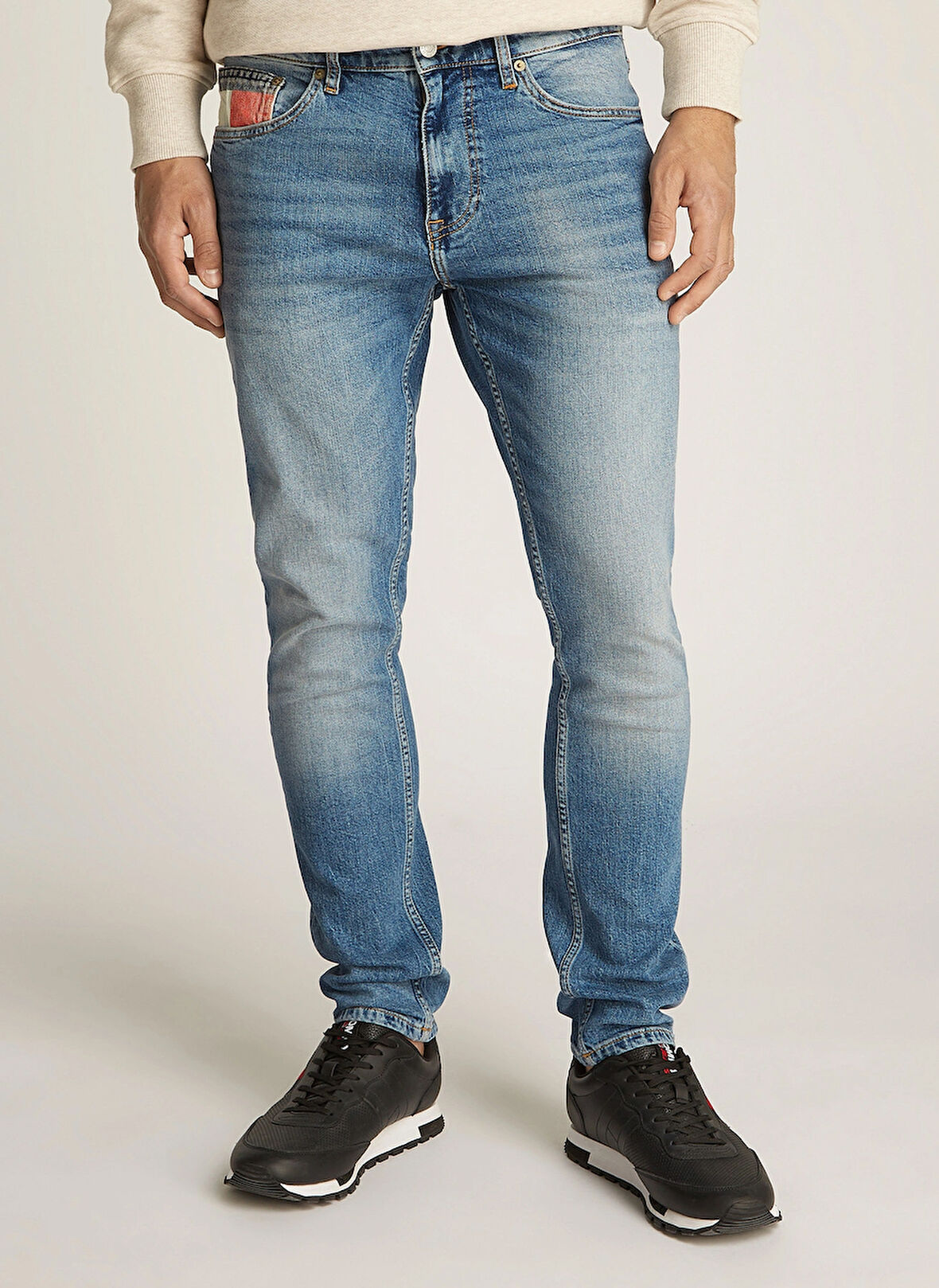 Tommy Jeans Normal Bel Slim Tapered Erkek Denim Pantolon DM0DM205401AB AUSTIN SLIM TPRD RWB