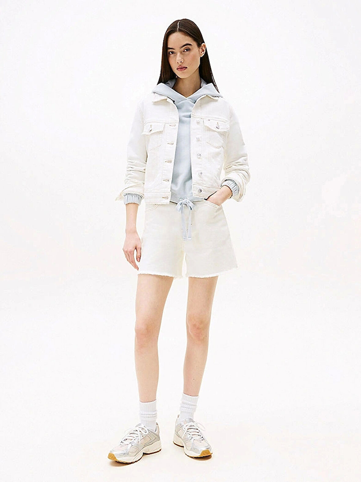 Tommy Hilfiger Kadın Beyaz Regular Denim Mom Şort