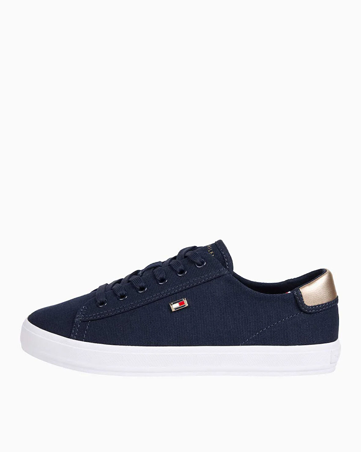 Tommy Hilfiger Canvas Lace Up Sneaker