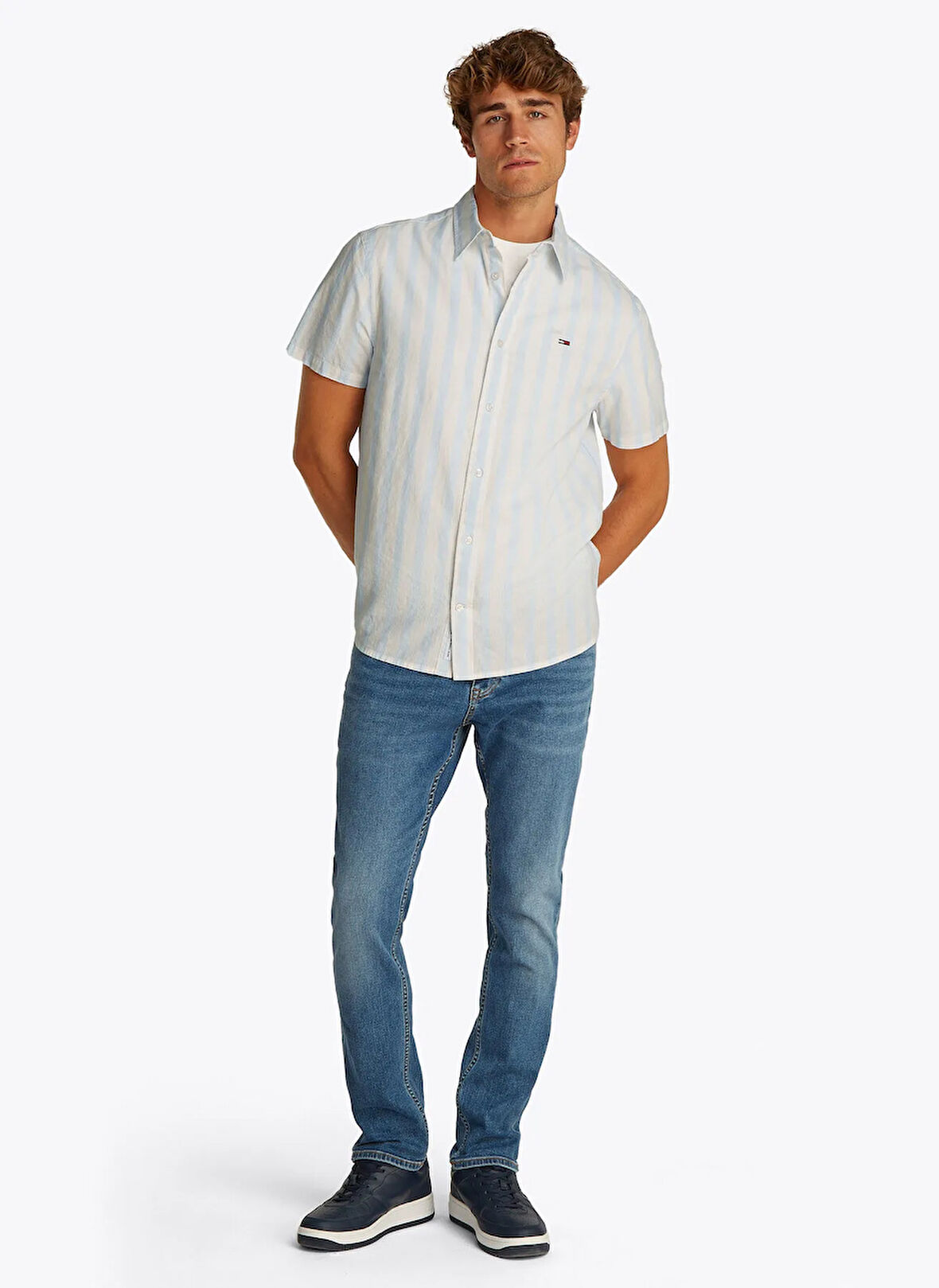 Tommy Jeans Regular Fit Mavi Çizgili Erkek Gömlek DM0DM208940FF TJM REG LINEN BLEND