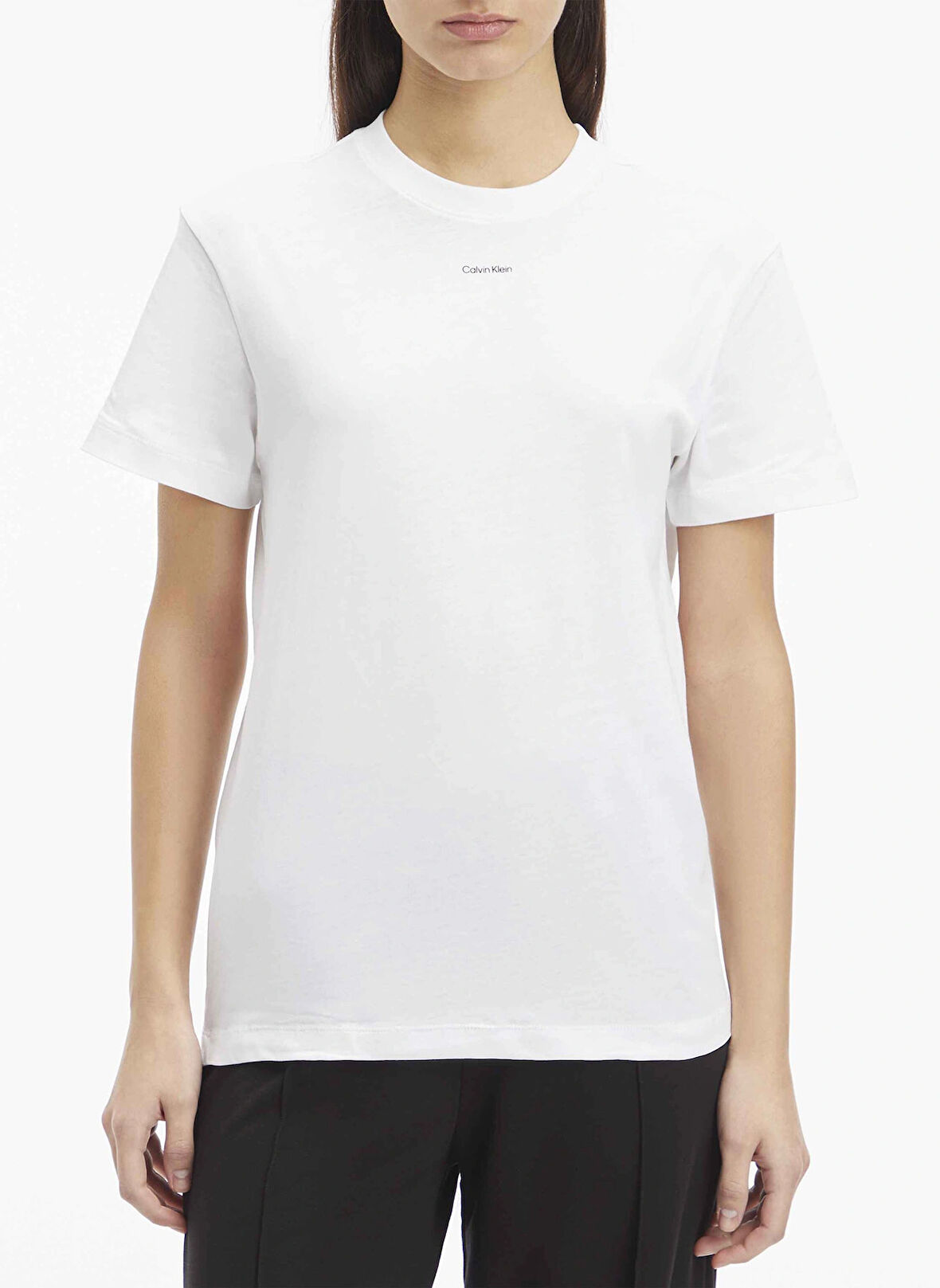 Calvin Klein Yuvarlak Yaka Baskılı Beyaz Kadın T-Shirt NANO LOGO REGULAR T-SHIRT