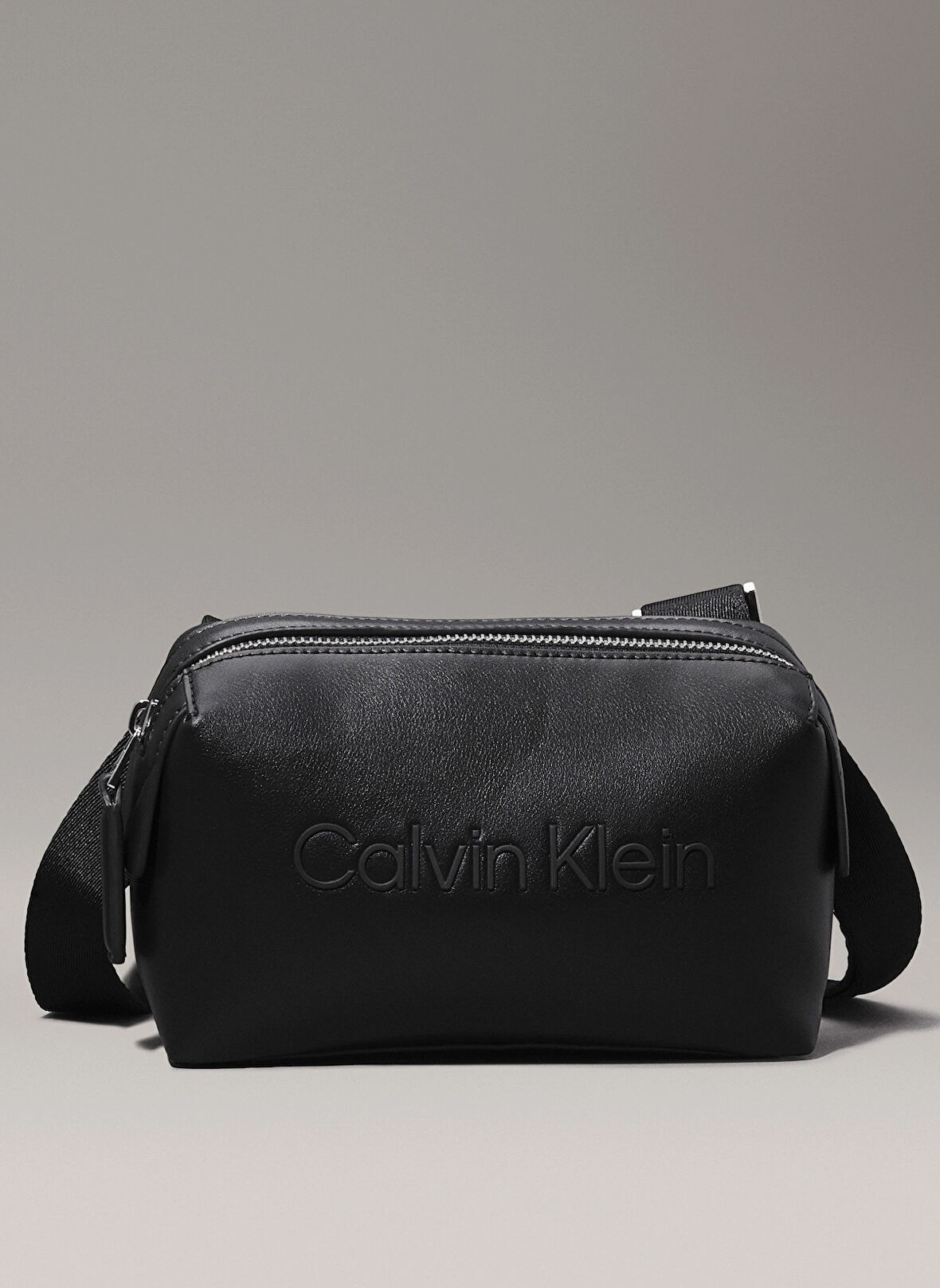 Calvin Klein Siyah 19,5x11,5x6,5 cm Erkek Postacı Çantası CK SET CAMERA BAG