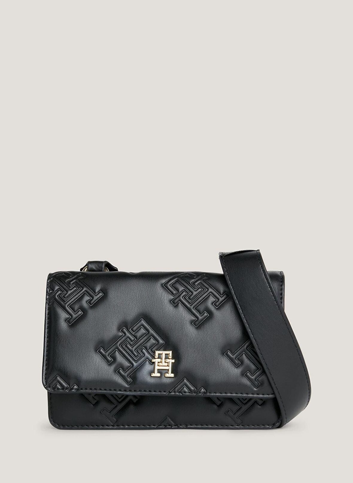 Siyah Kadın 19x14x10 cm Omuz Çantası AW0AW15727BDS