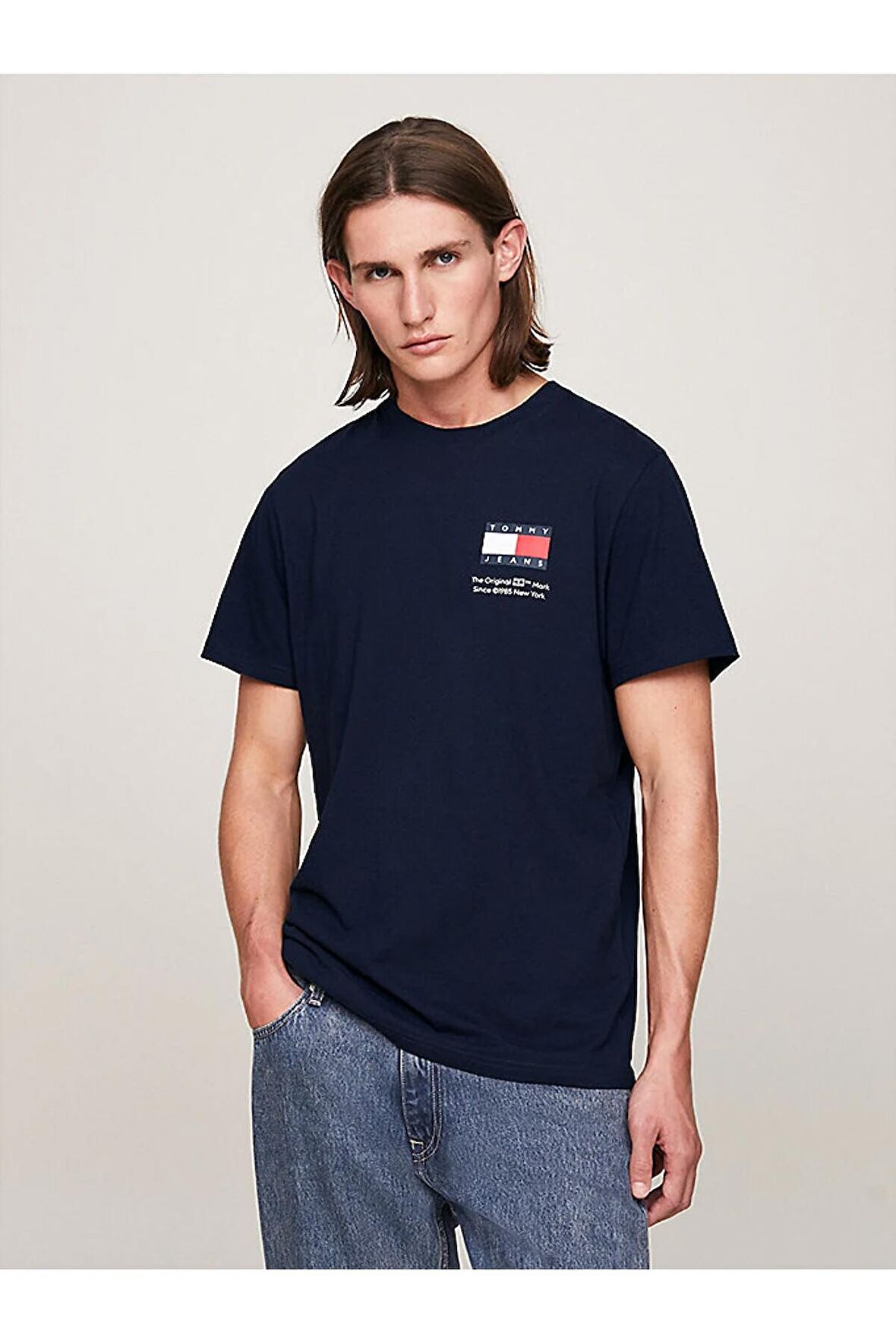 TOMMY JEANS ERKEK SLIM ESSENTIALENTIAL FLAG T-SHIRT EXT