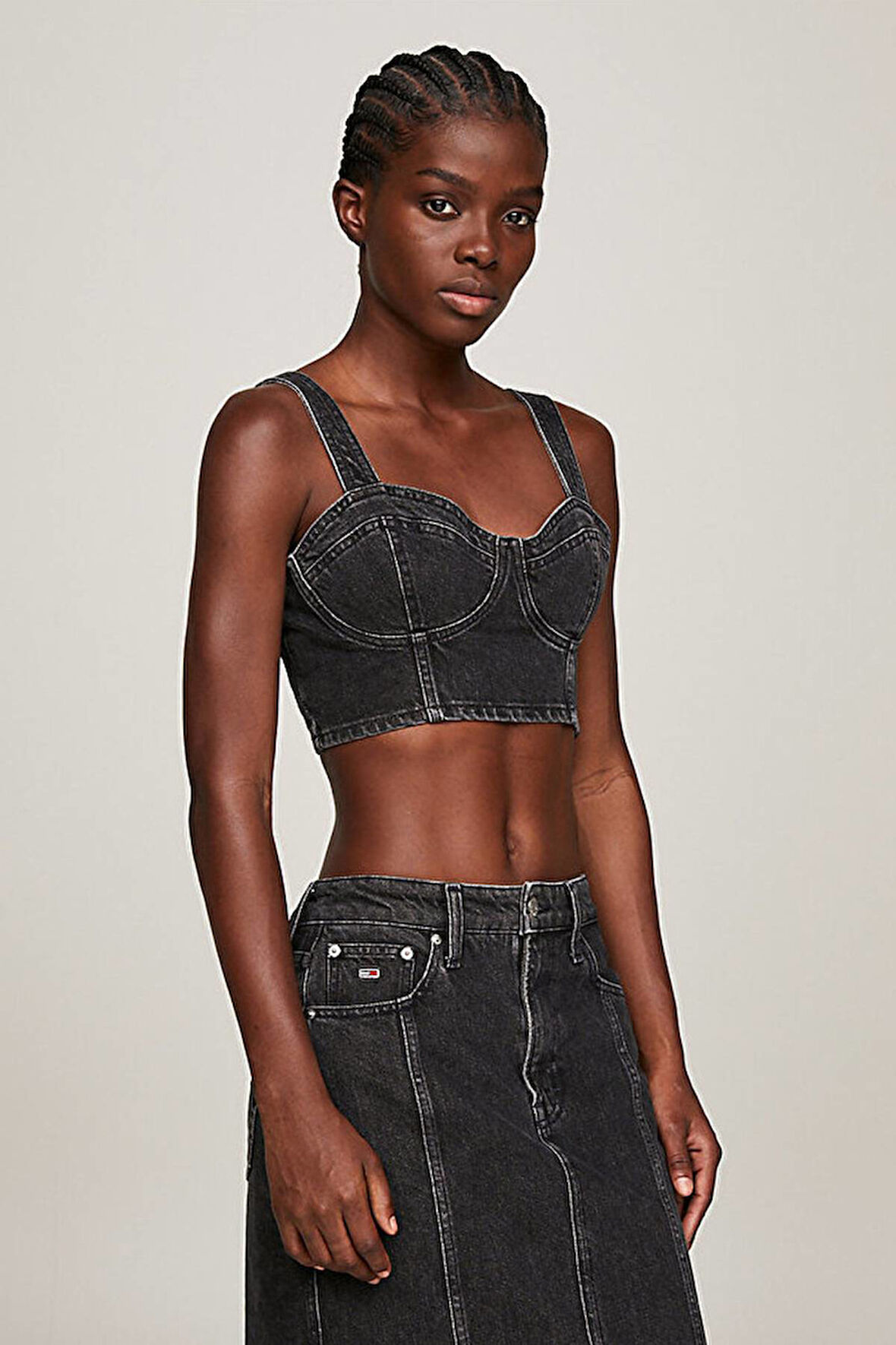 Tommy Jeans Kadın Tişört-DW0DW17699