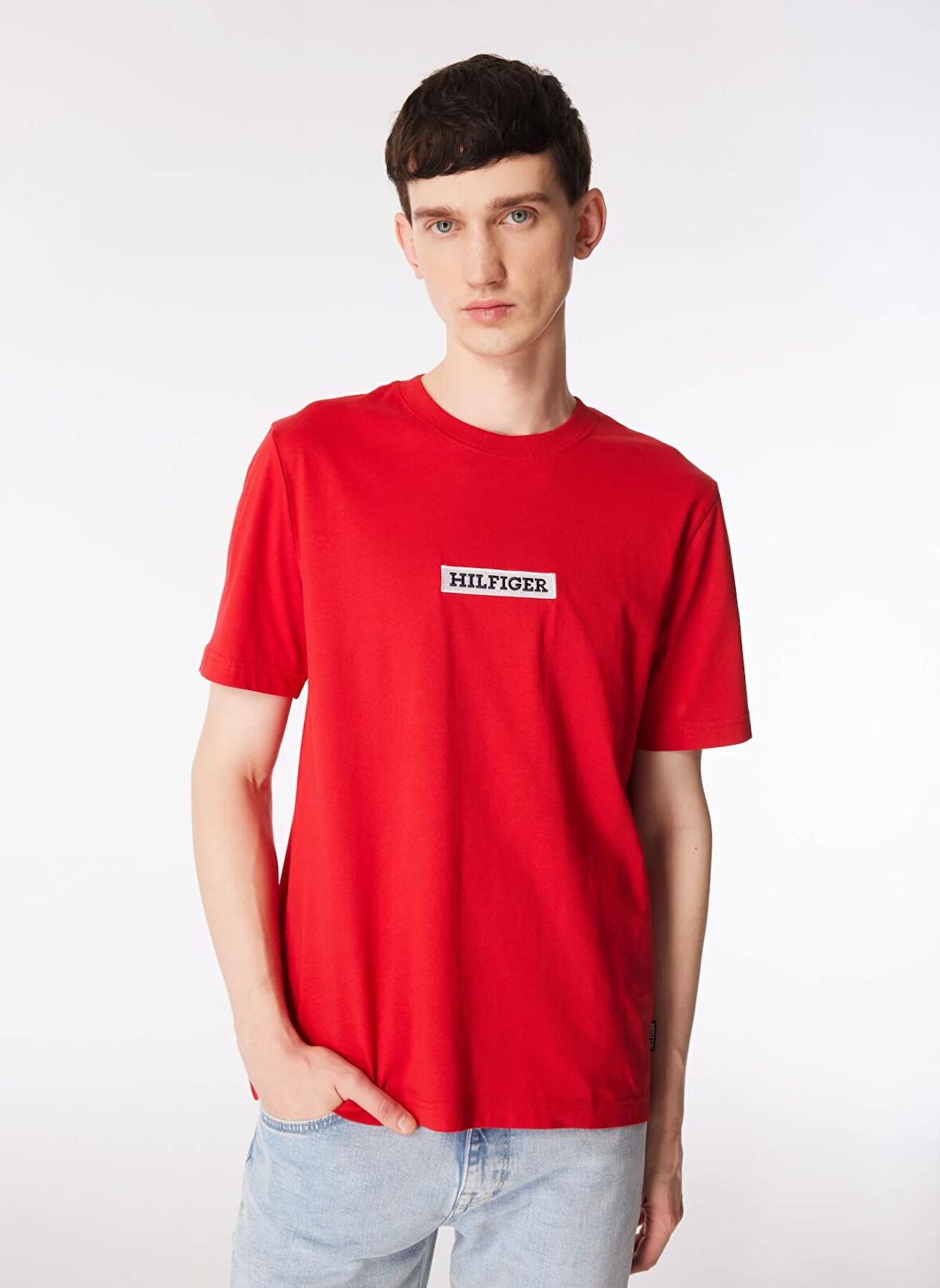 Tommy Hilfiger Bisiklet Yaka Kırmızı Erkek T-Shirt MW0MW34373