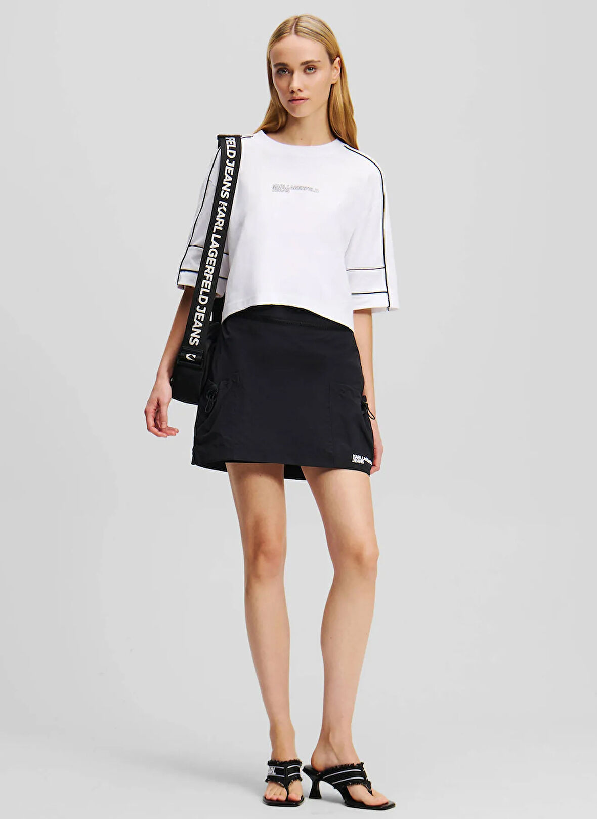 Karl Lagerfeld Jeans Bisiklet Yaka Düz Beyaz Kadın T-Shirt A2W17028