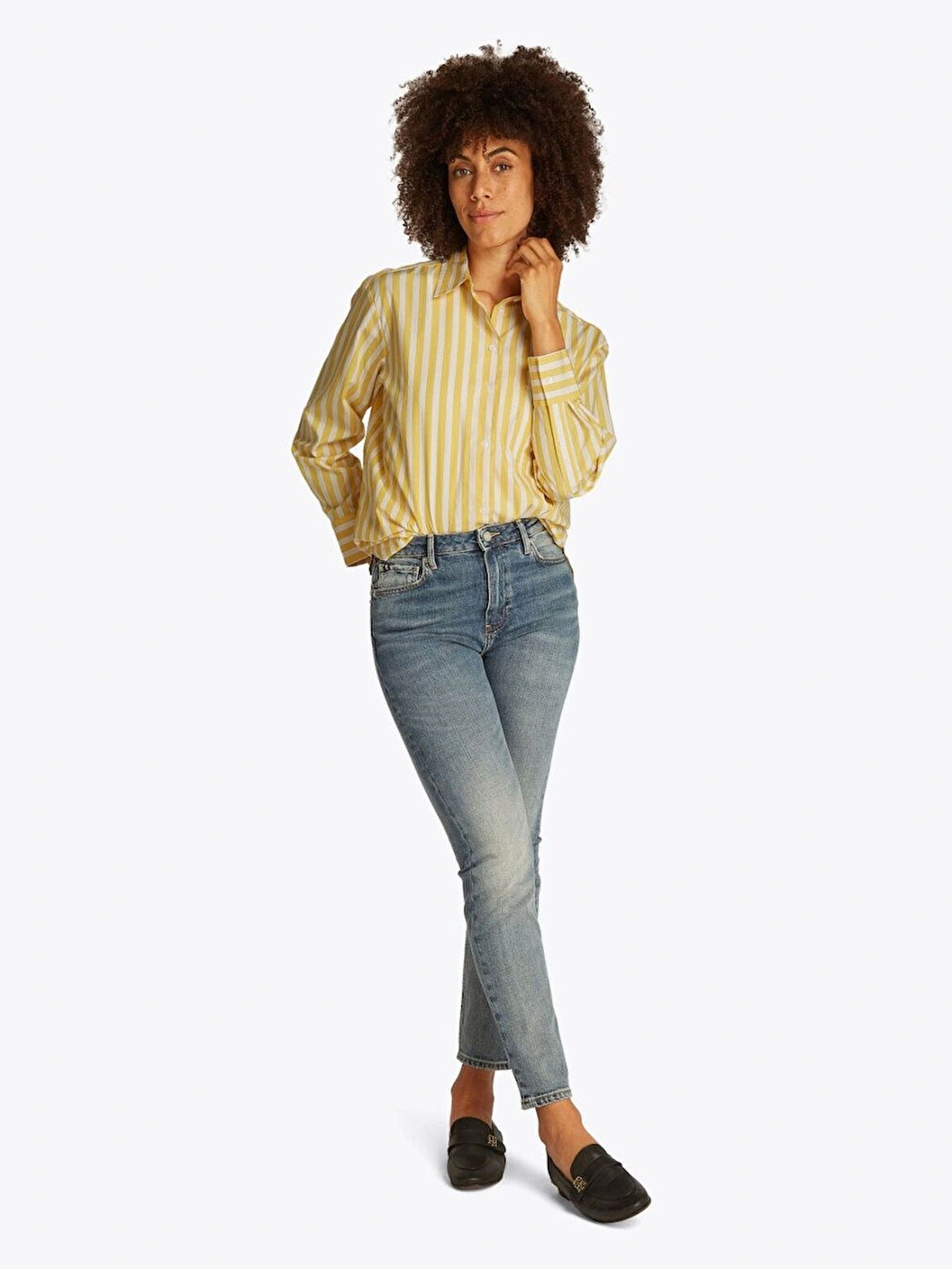 ESS POPLIN EASY FIT SHIRT