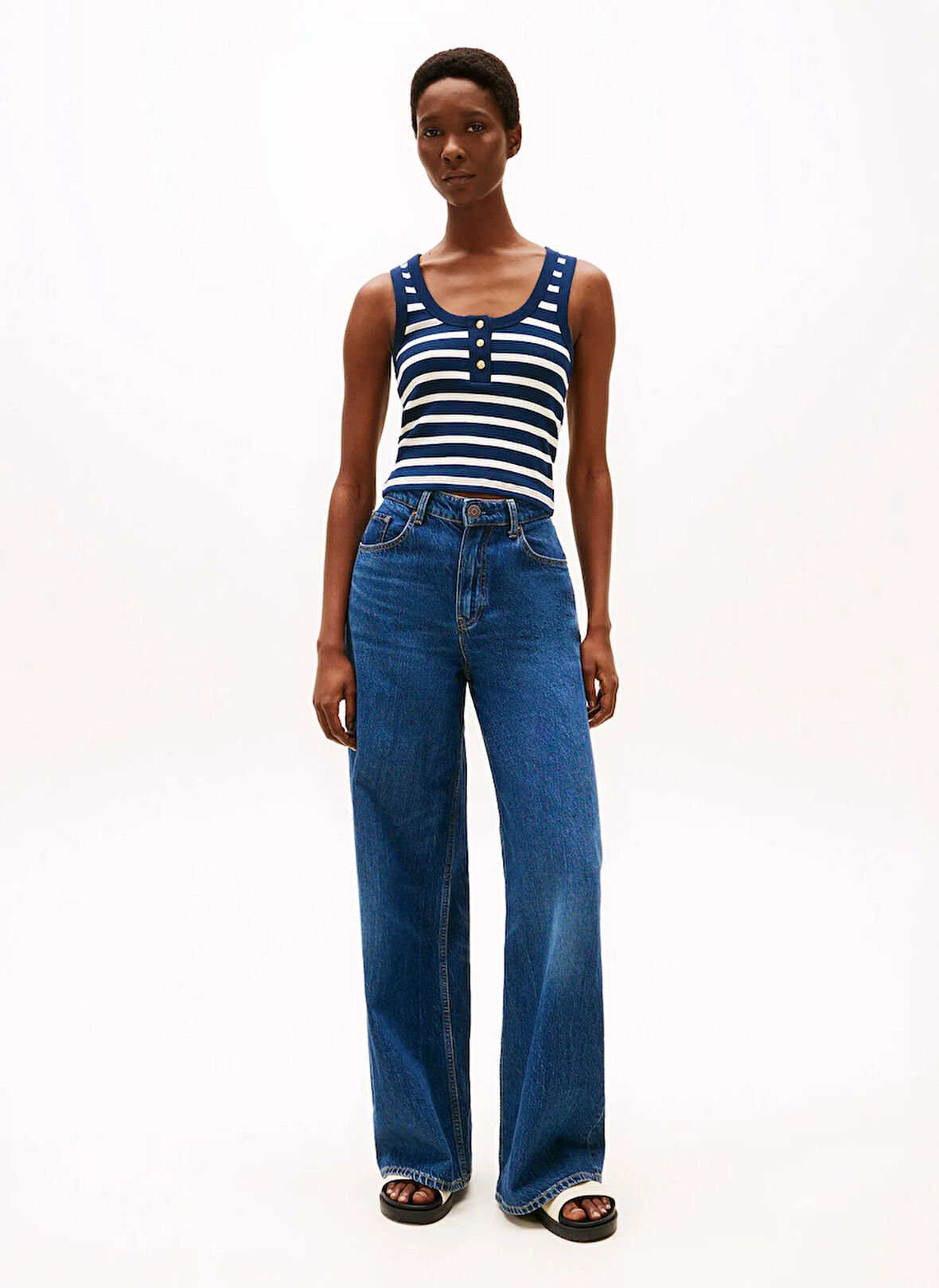 Tommy Hilfiger U Yaka Mavi Kadın T-Shirt WW0WW439200A4