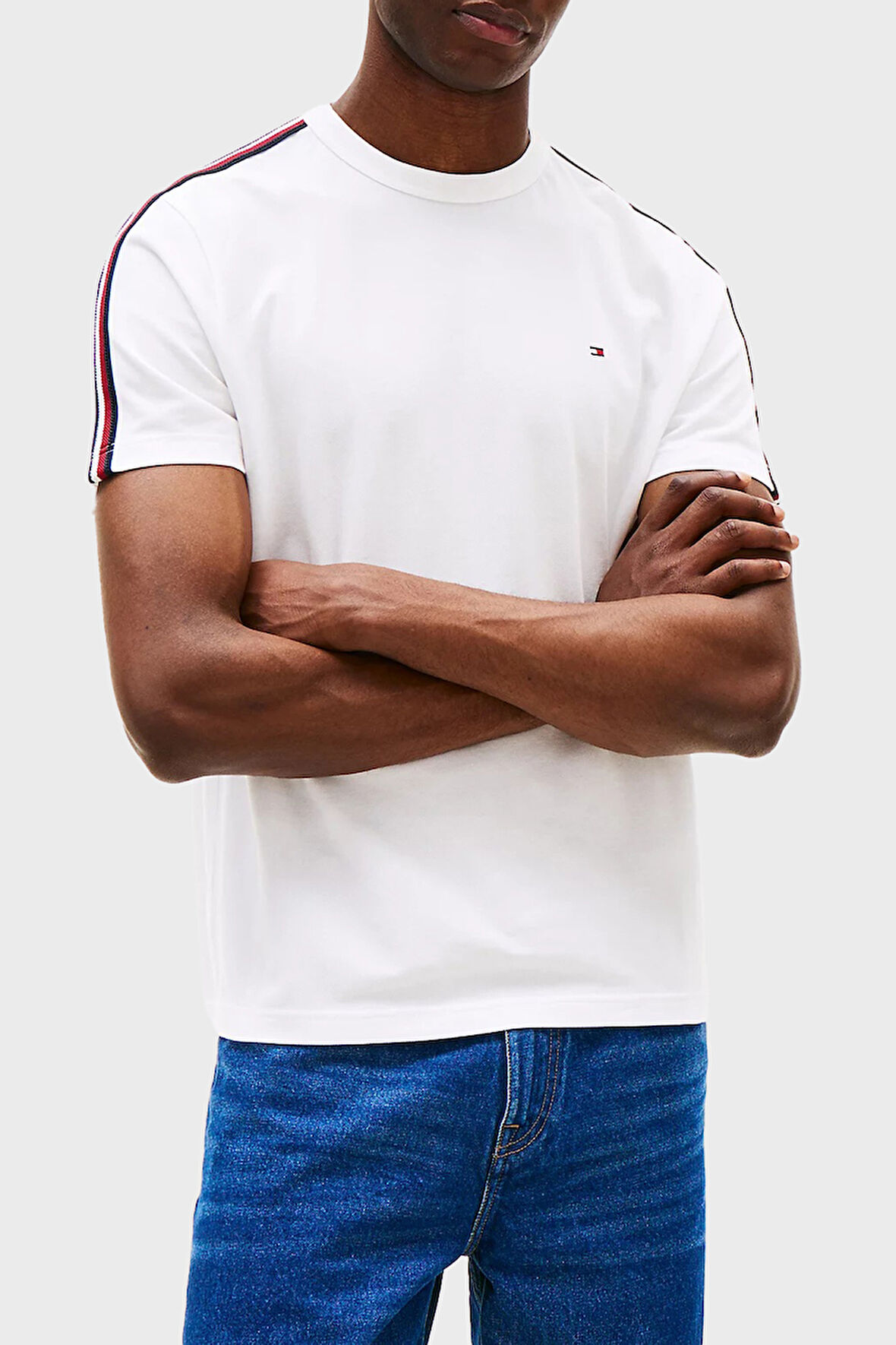 Tommy Hilfiger Erkek T Shirt MW0MW38632 YBR