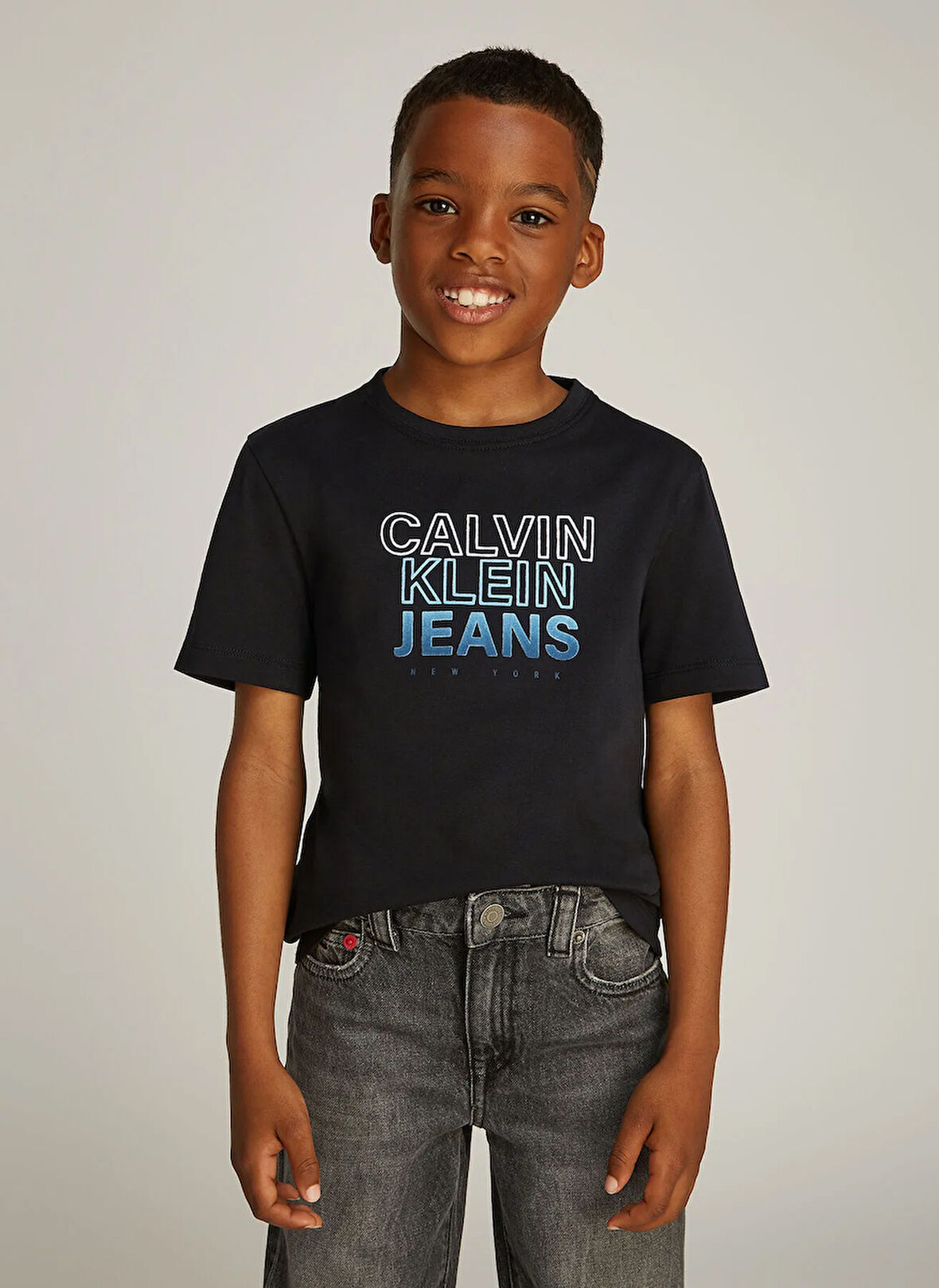 Calvin Klein Baskılı Siyah Erkek Çocuk T-Shirt IB0IB02362BEH