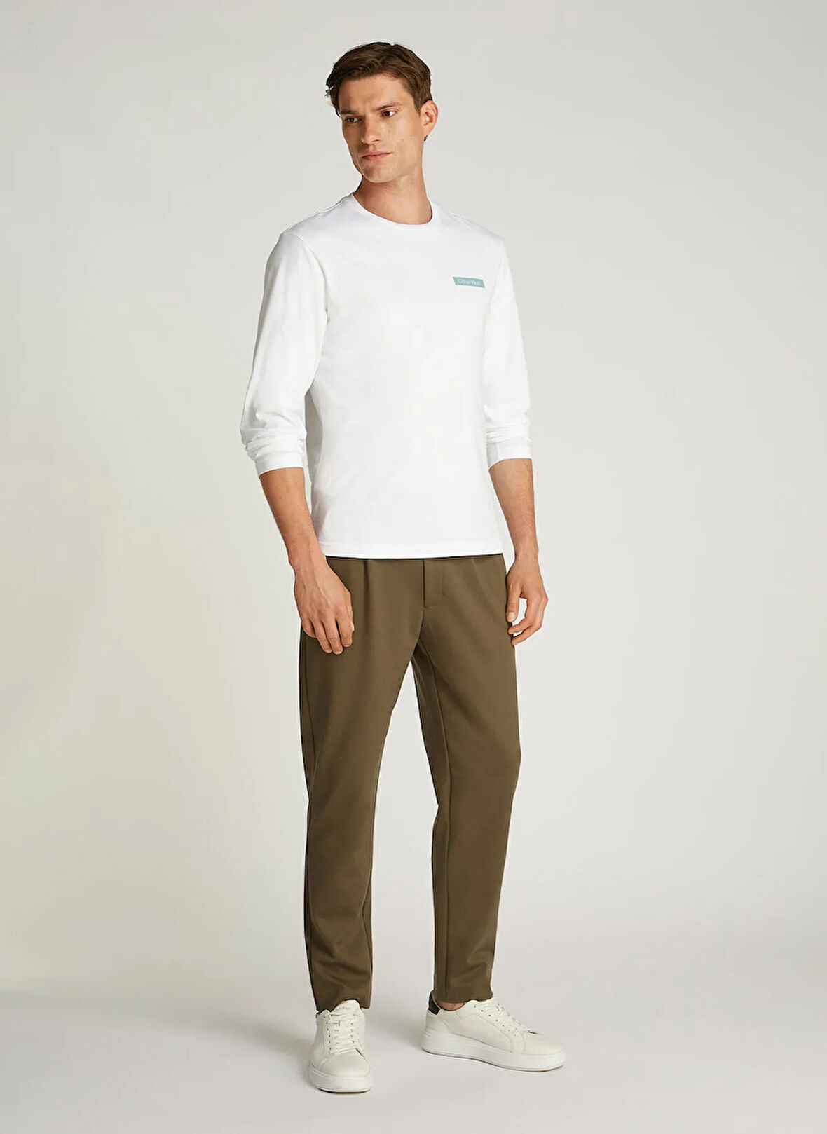Calvin Klein Beyaz Erkek T-Shirt K10K113801YAF