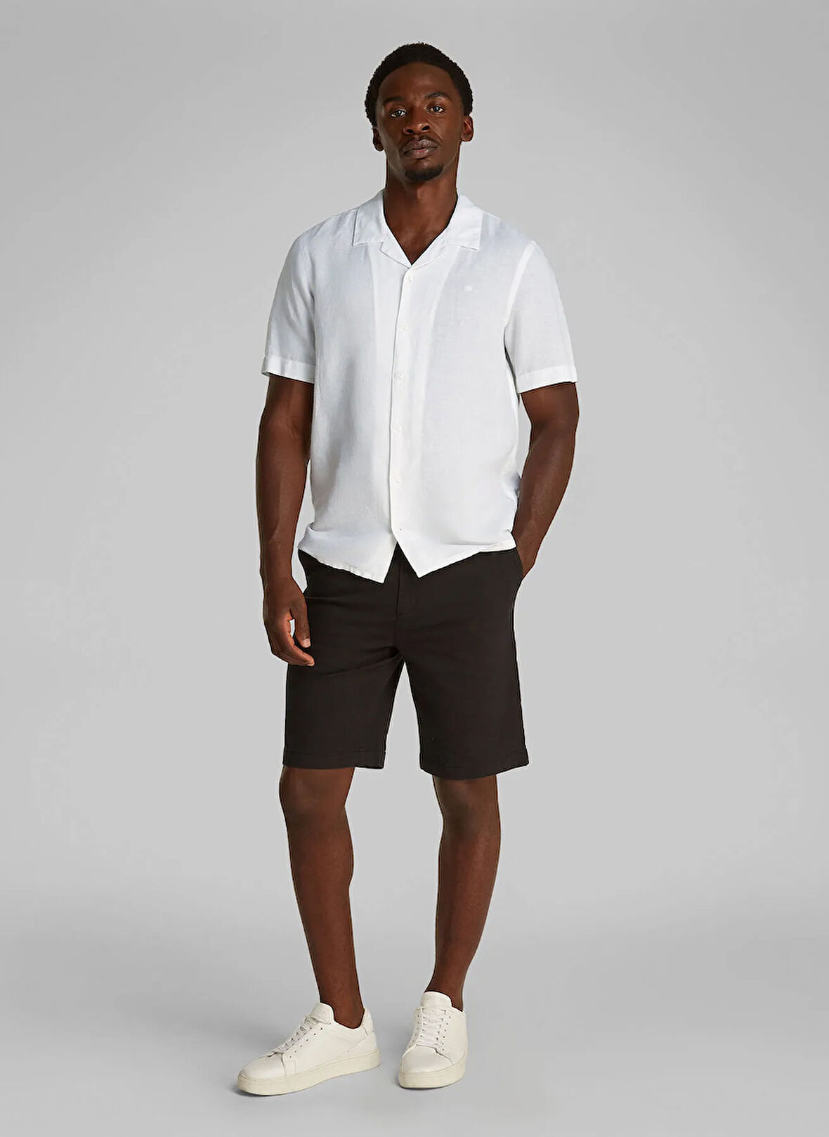 Calvin Klein Beyaz Erkek Gömlek K10K114197YAA