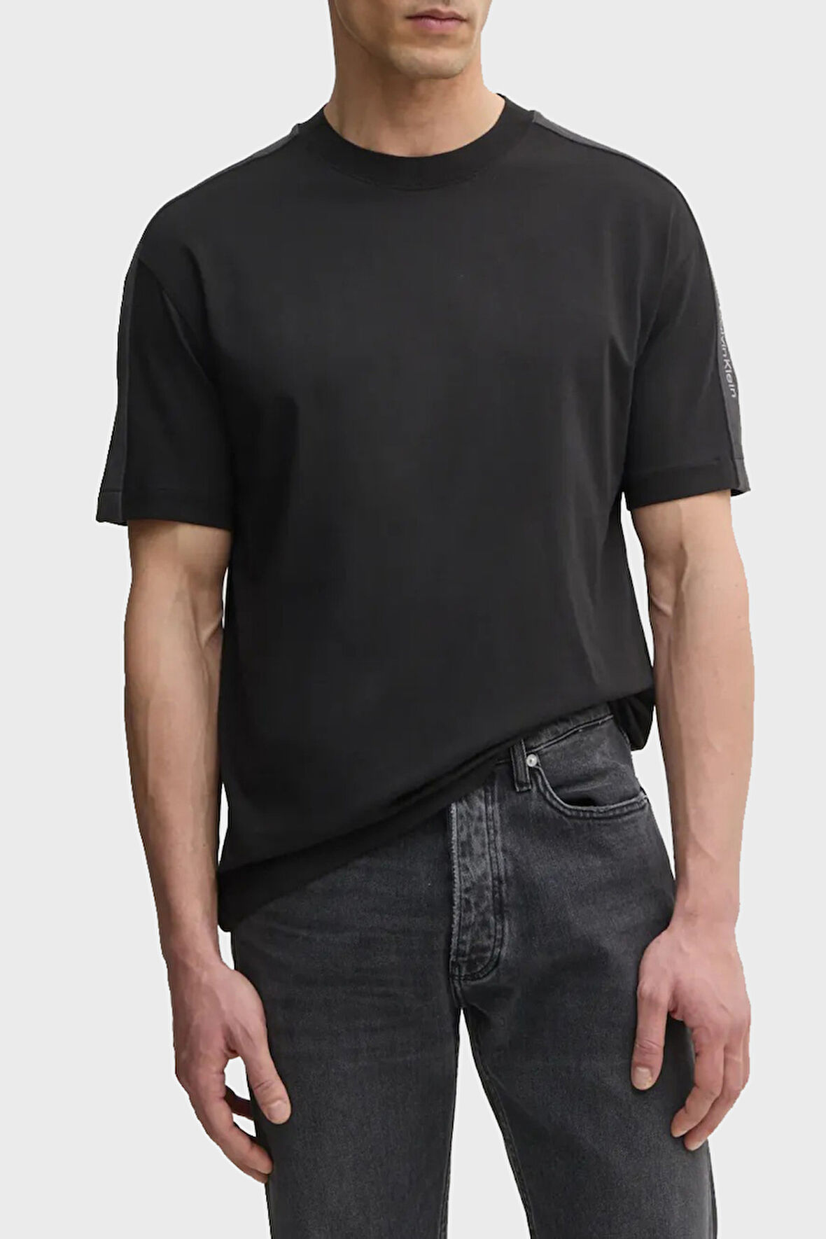 Calvin Klein Erkek T Shirt J30J327237 BEH