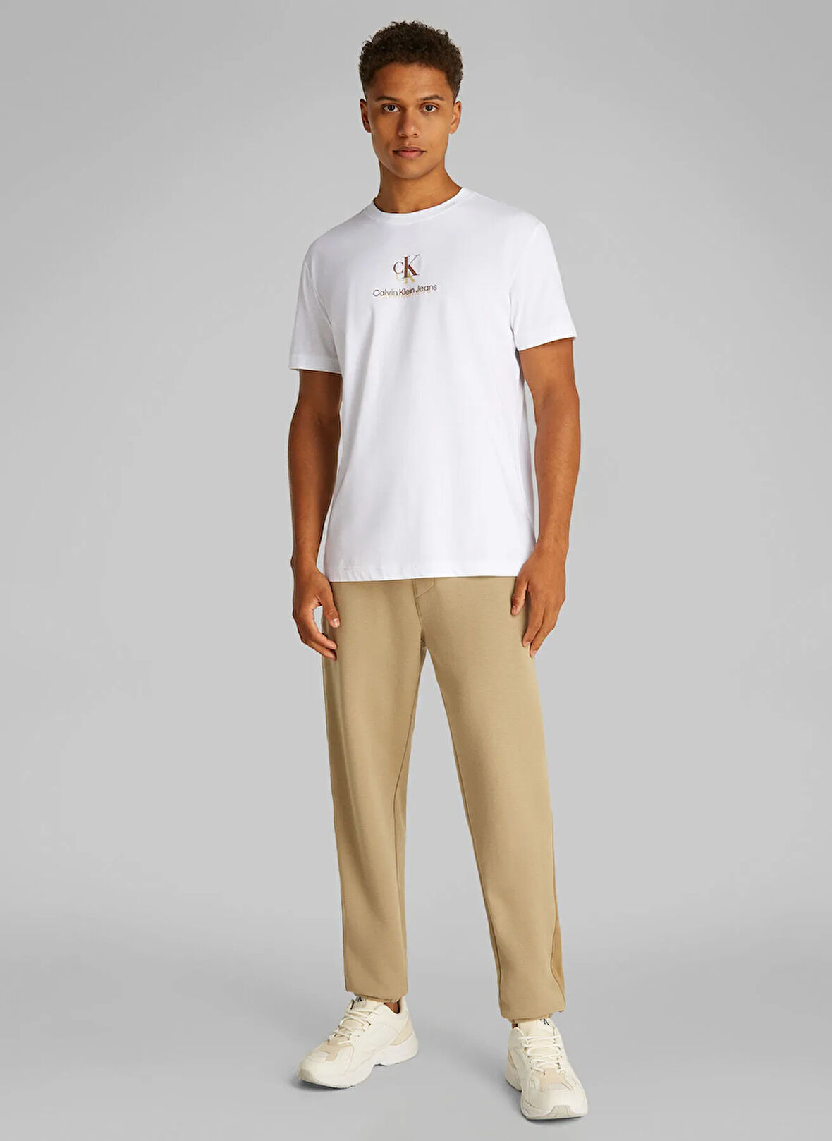 Calvin Klein Jeans Beyaz Erkek T-Shirt J30J327469YAF SHADOW LOGO TEE