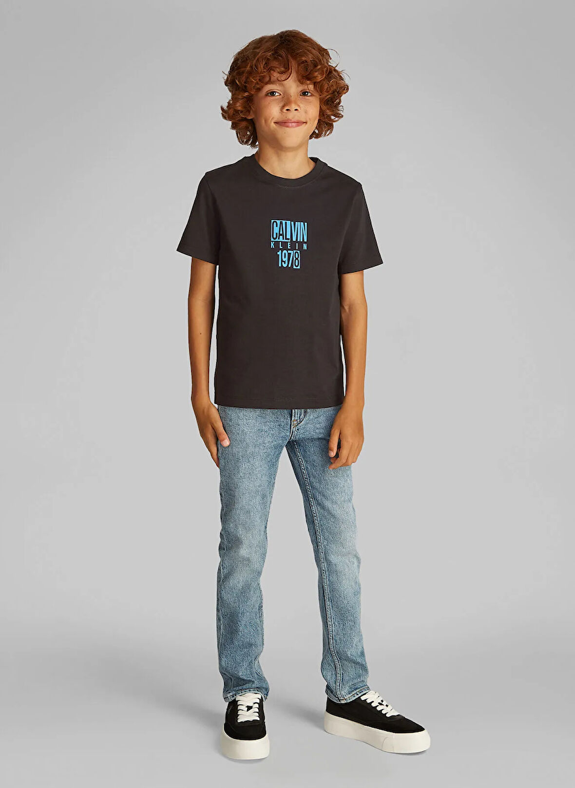 Calvin Klein Baskılı Siyah Erkek Çocuk T-Shirt IB0IB02456BEH