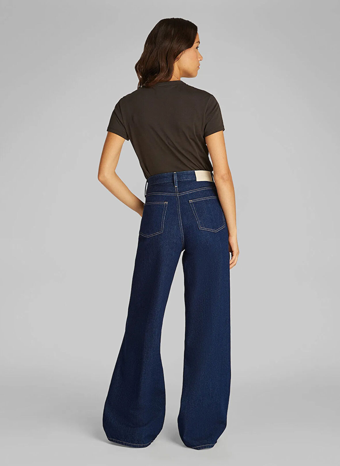 Calvin Klein Yüksek Bel Geniş Paça Koyu İndigo Kadın Denim Pantolon K20K2082531AQ
