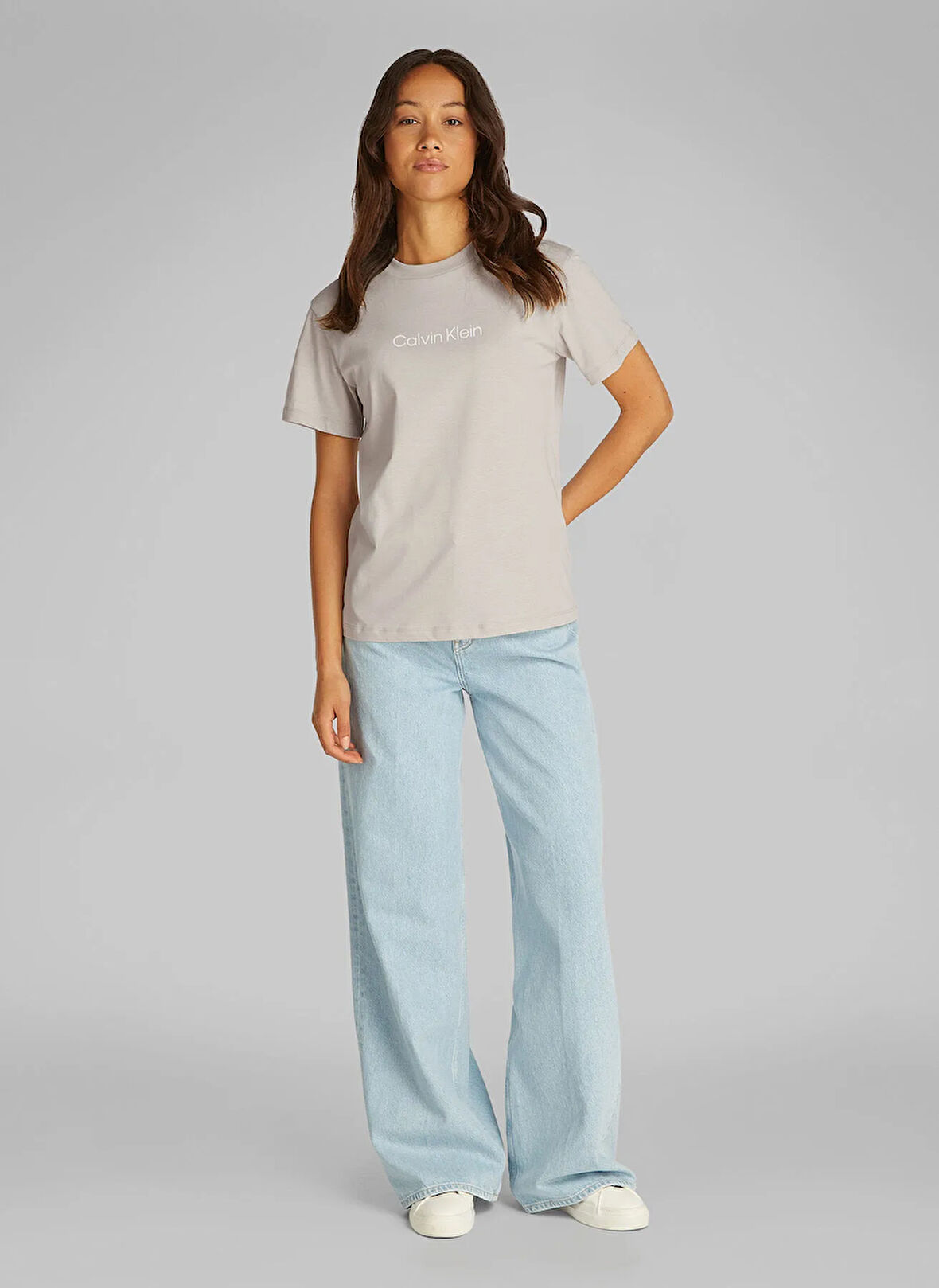Bej Kadın Bisiklet Yaka Standart Kalıp T-Shirt K20K205448PE0
