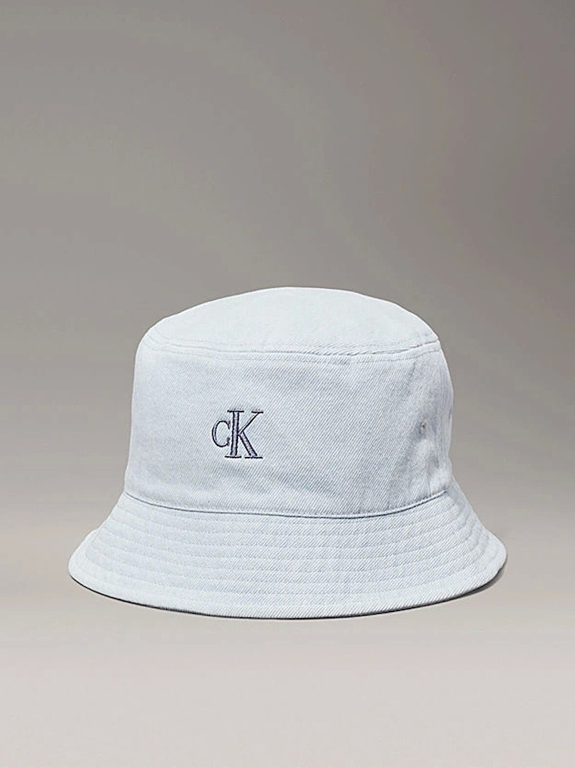 EMBRO MONOGRAM DENIM BUCKET HAT