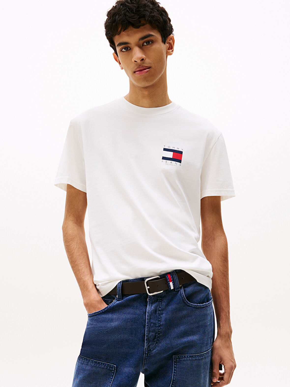 TOMMY HILFIGER Erkek Marka Logolu Pamuklu Günlük Kullanıma Uygun Beyaz1 T-Shirt DM0DM21910 YBL