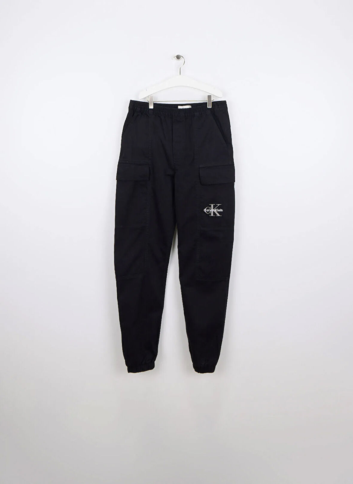 Calvin Klein Lastikli Bel Lastikli Paça Siyah Erkek Çocuk Kargo Pantolon IB0IB02597BEH