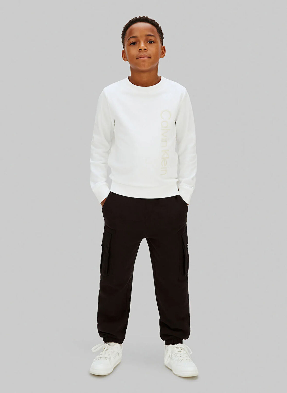 Calvin Klein Lastikli Paça Siyah Erkek Çocuk Eşofman Altı IB0IB02572BEH