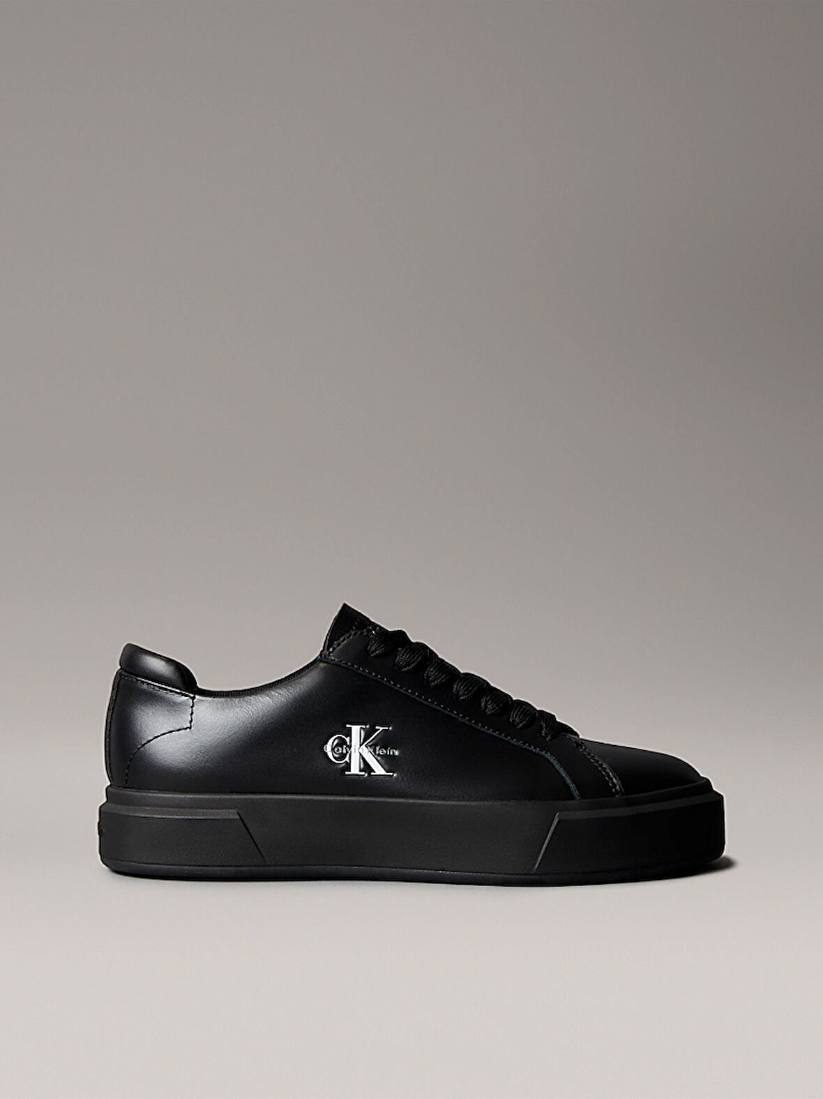 CALVIN KLEIN Kadın Marka Logolu Şık Görünüşlü Deri  Gündelik Kullanıma Uygun BLACK Sneaker YW0YW01945 0GJ