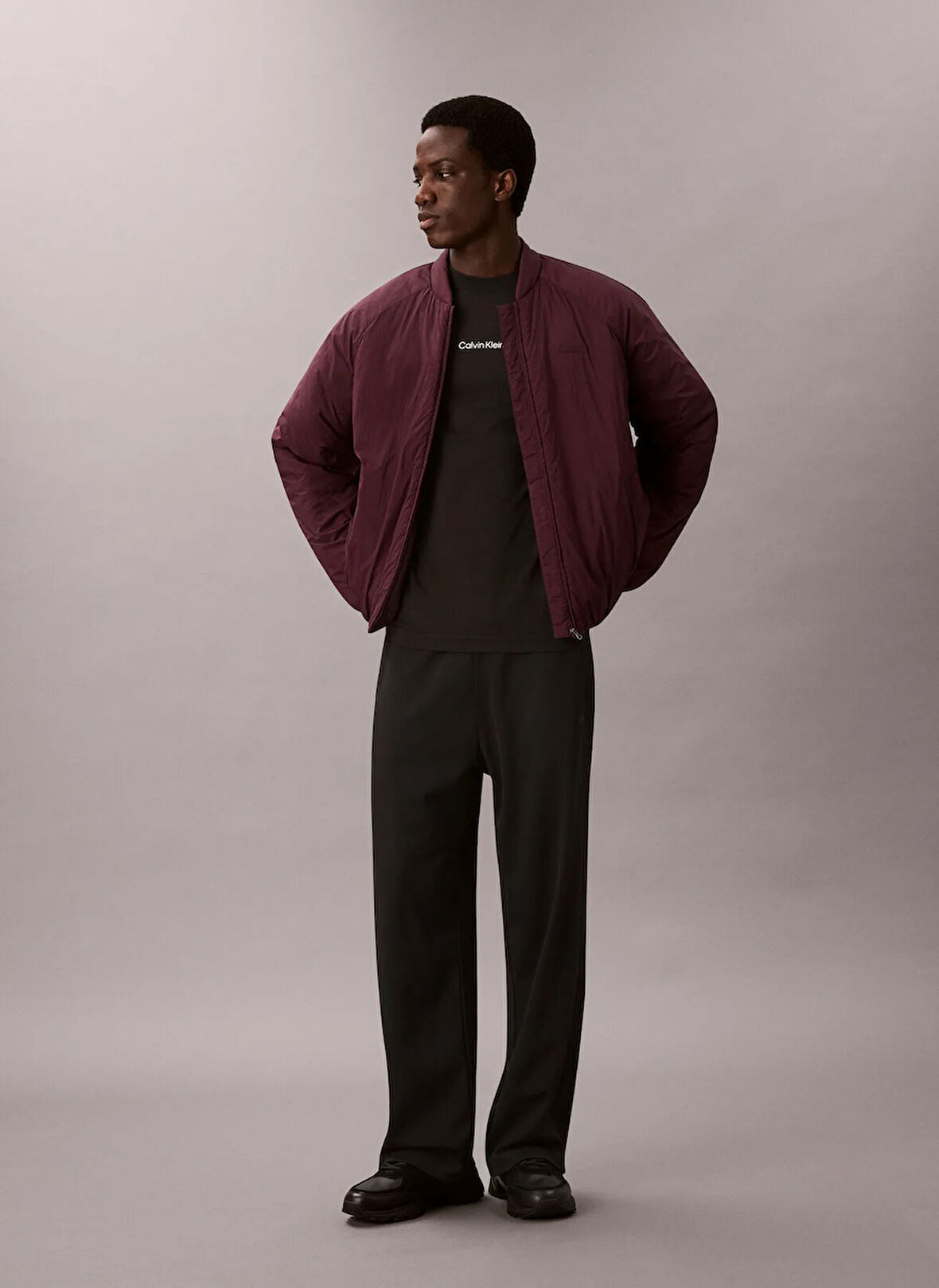 Calvin Klein Jeans Bisiklet Yaka Düz Siyah Erkek T-Shirt LVGMF5K100UB1 LIFESTYLE SS TEE