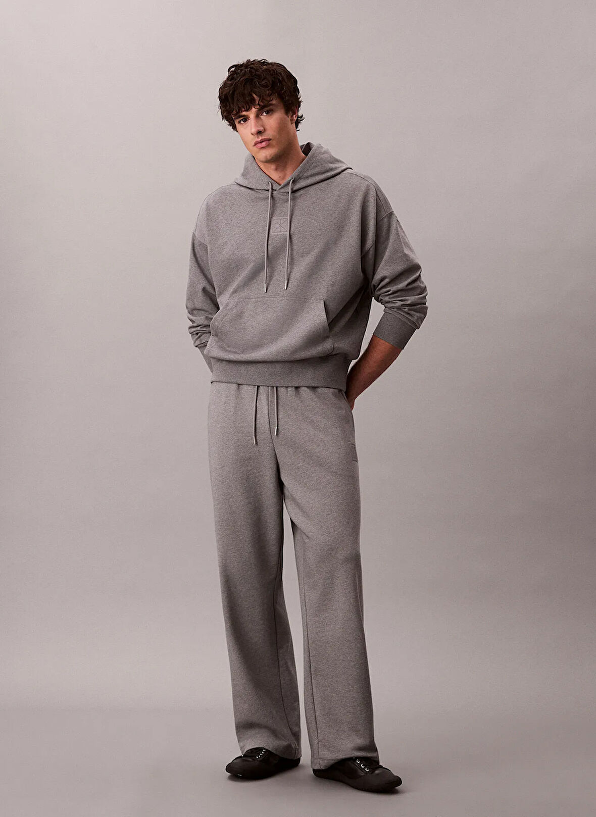 Calvin Klein Normal Bel Normal Gri Erkek Eşofman Altı LV04LD239GP7E_PREMIUM TERRY CK EMBL