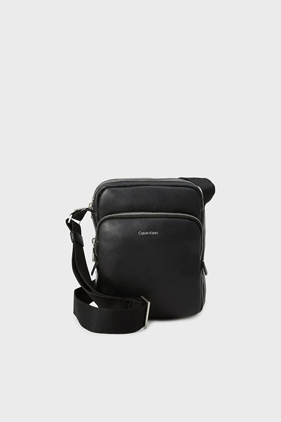 Calvin Klein Erkek Çanta LV04D3317G UB1